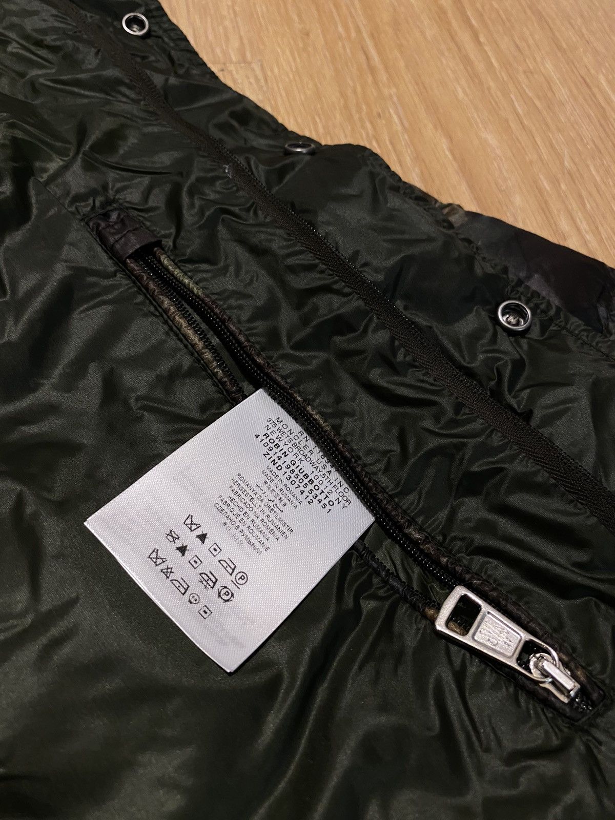 Moncler Moncler camouflage lightweight down jacket Size US M / EU 48-50 / 2 - 10 Thumbnail