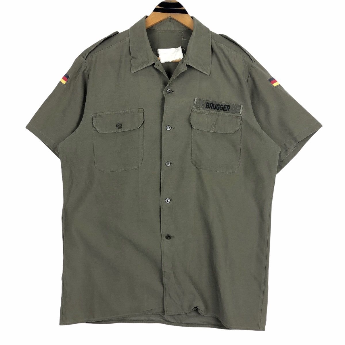 Vintage Vintage 90s Wahler German Military Button Up Shirt L.Wahler Size US L / EU 52-54 / 3 - 2 Thumbnail