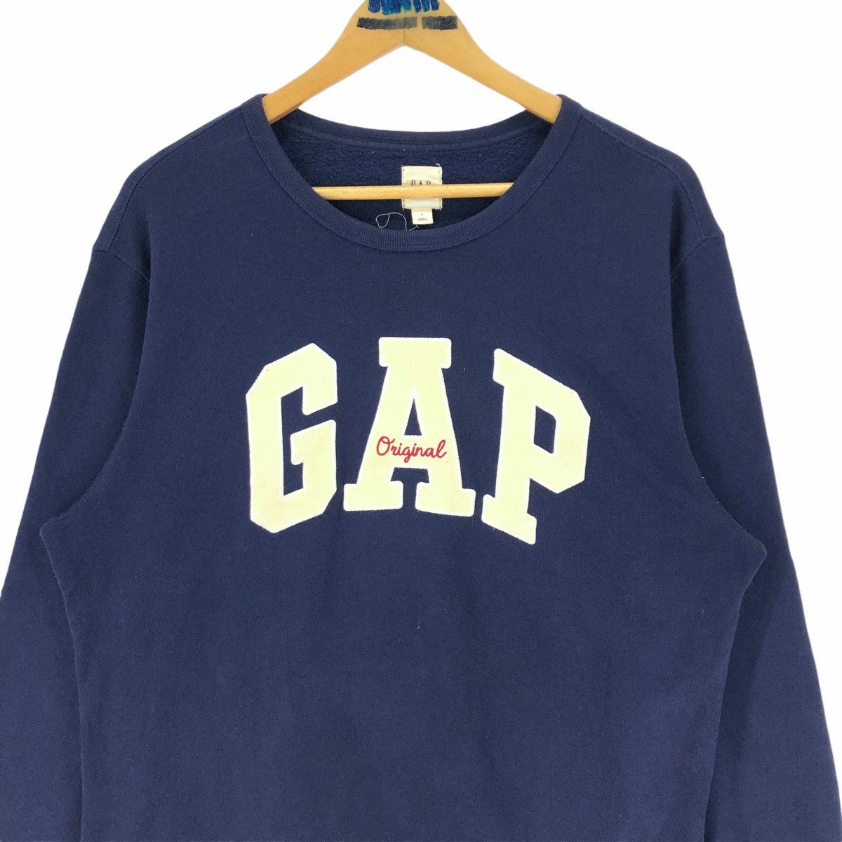 Gap Vintage GAP Crewneck Sweatshirt Big Logo Embroidery Size US L / EU 52-54 / 3 - 3 Thumbnail