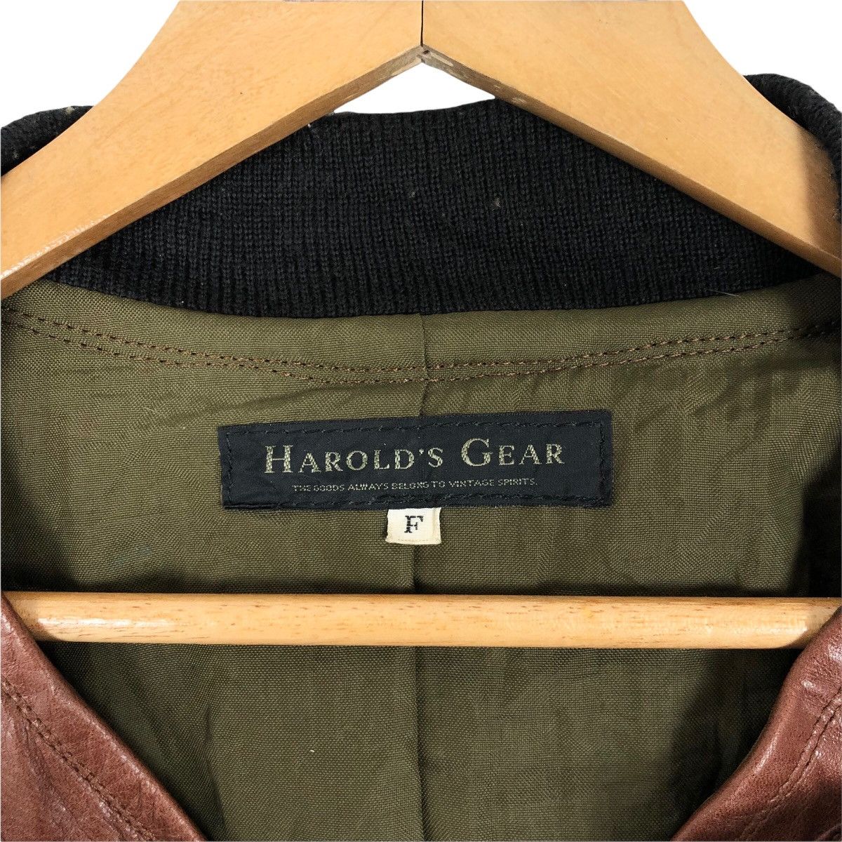 Japanese Brand Vintage Harold’s Gear Haroruzugia Berry Short Leather Jacket Size US S / EU 44-46 / 1 - 12 Thumbnail