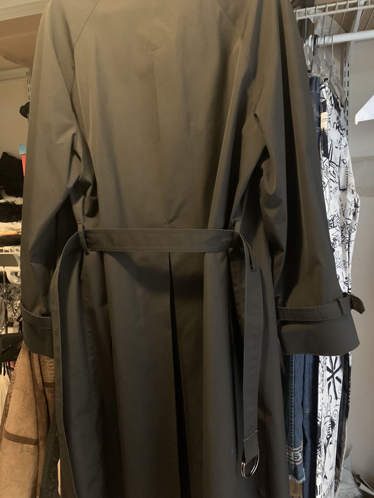 Pierre Cardin Belted English Trench Size US M / EU 48-50 / 2 - 8 Thumbnail