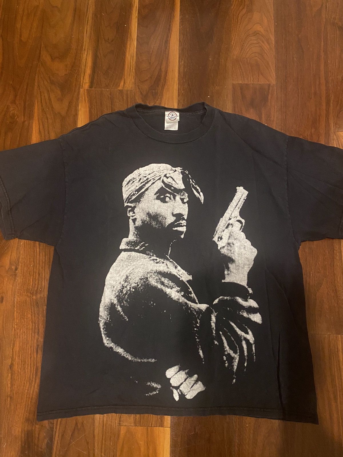 Vintage Vintage Tupac Tee Size US XL / EU 56 / 4 - 1 Thumbnail