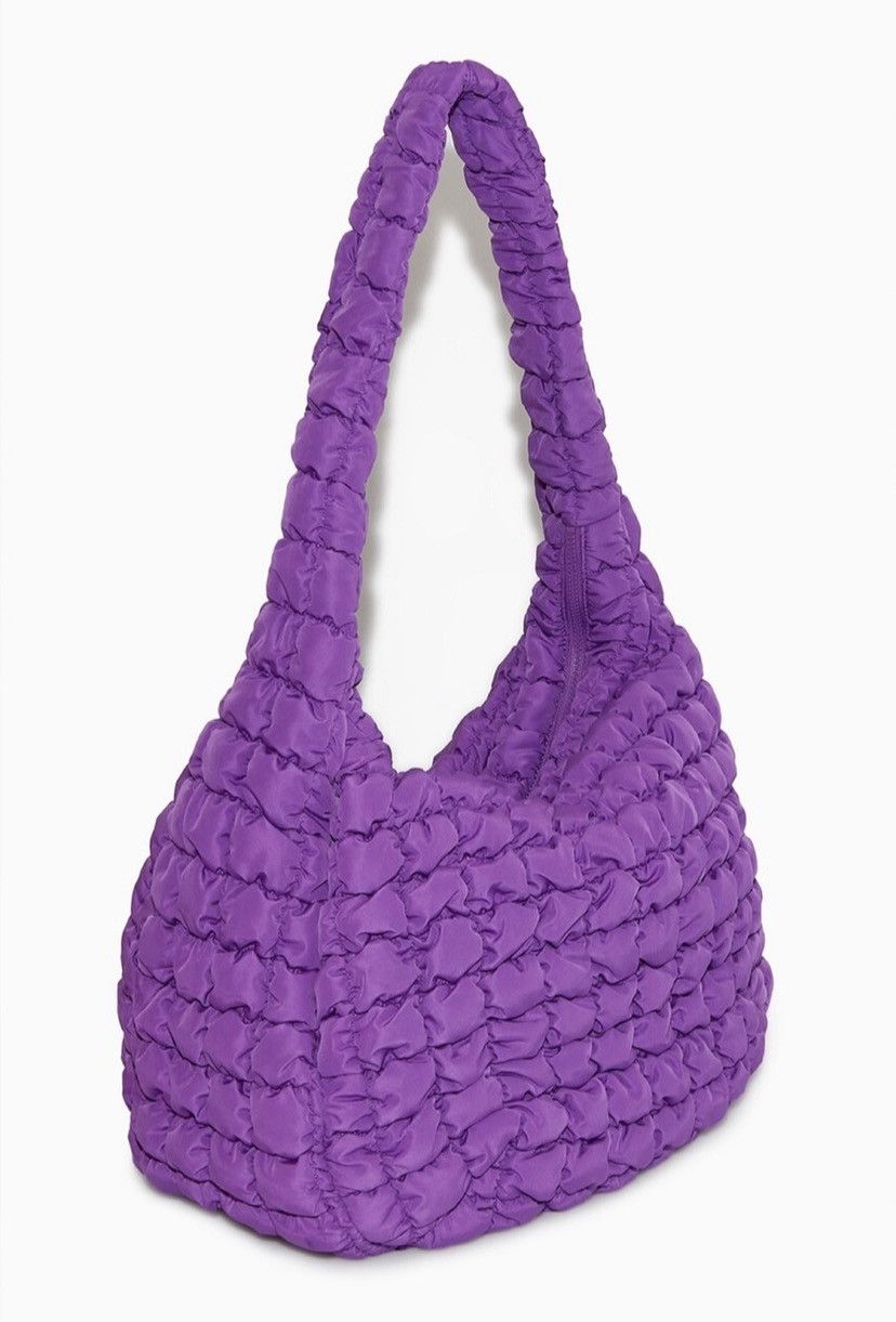 cos-cos-oversized-quilted-bag-grailed