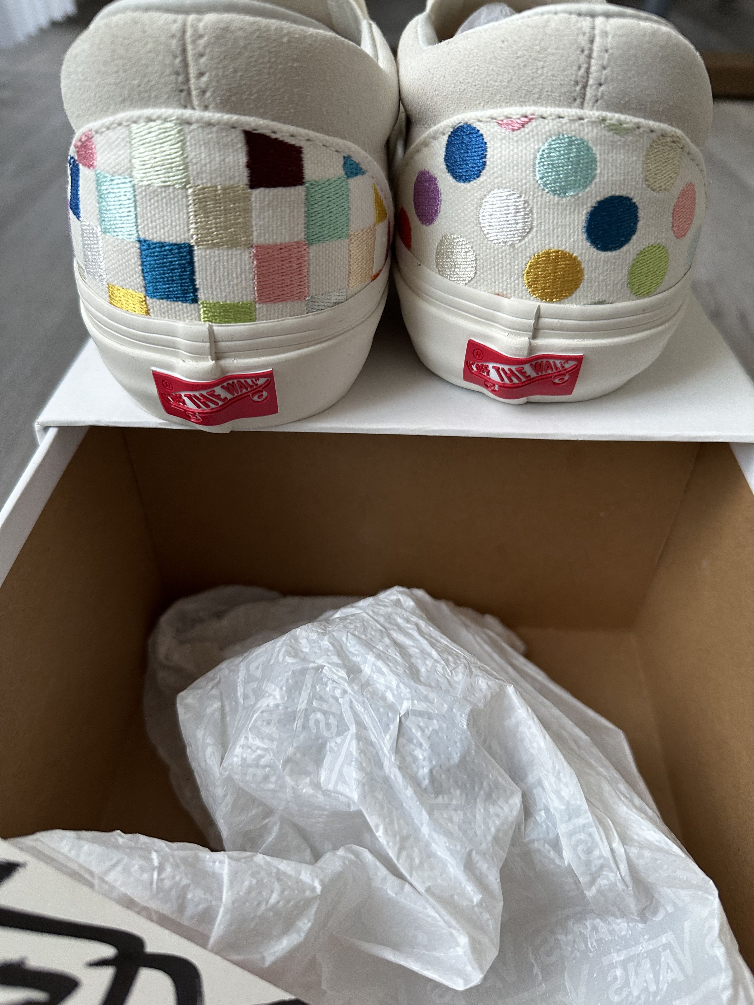 Damien Hirst × Vans Damien Hirst x Vans Classic Slip-on Polka Dot Checkerboard Size US 9.5 / EU 42-43 - 2 Thumbnail