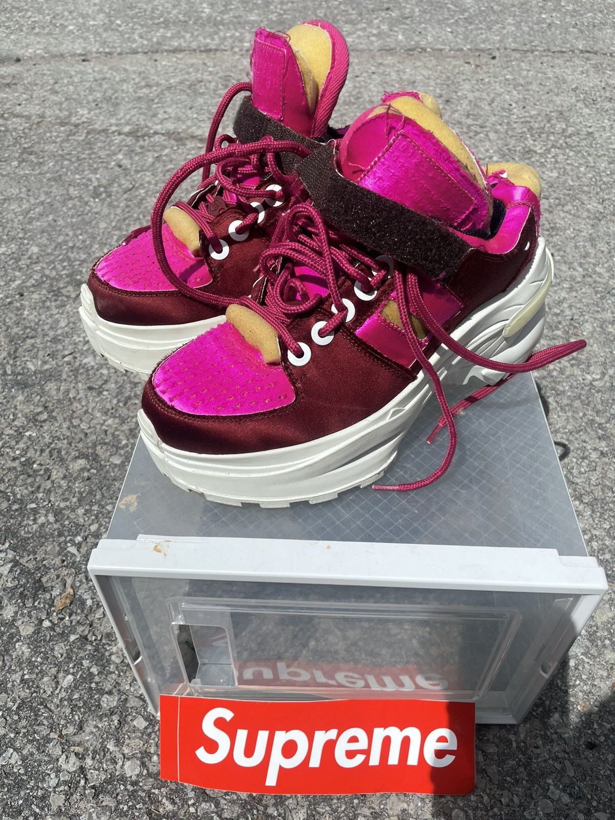 Maison Margiela Maison Margiela Fuchsia Retro Fit Chunky Satin Sneakers Size US 8 / IT 38 - 5 Thumbnail
