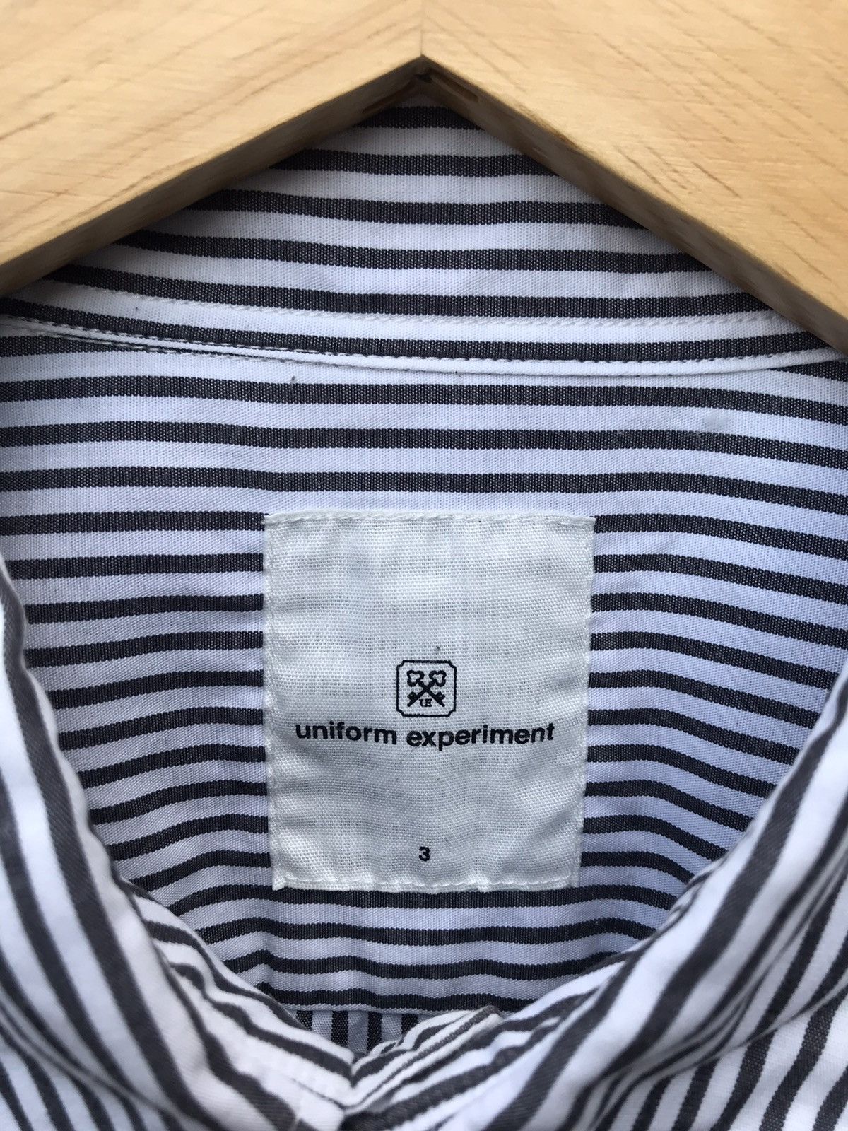 uniform experiment Sophnet Uniform Experiment Vertical Stripe Button Ups Shirt Size US M / EU 48-50 / 2 - 2 Thumbnail