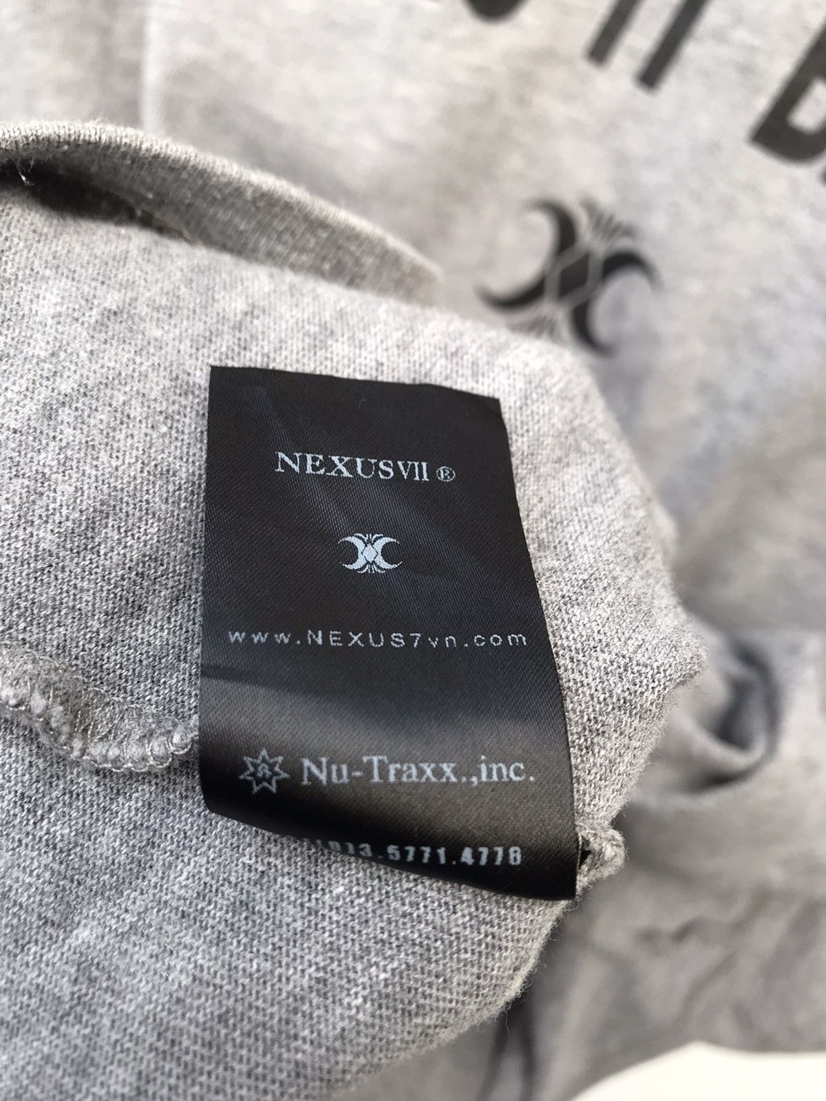 NEXUSVII Nexus Seven Japan Streetwear Kate Moss Shirt Size US M / EU 48-50 / 2 - 7 Thumbnail