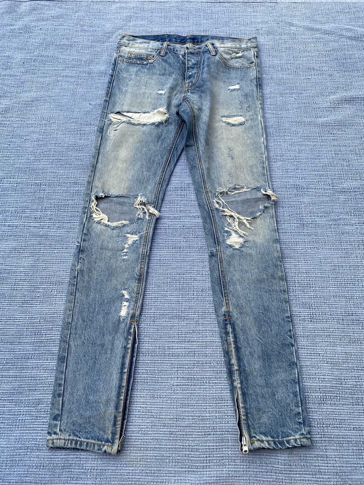 ripped jeans by mnml