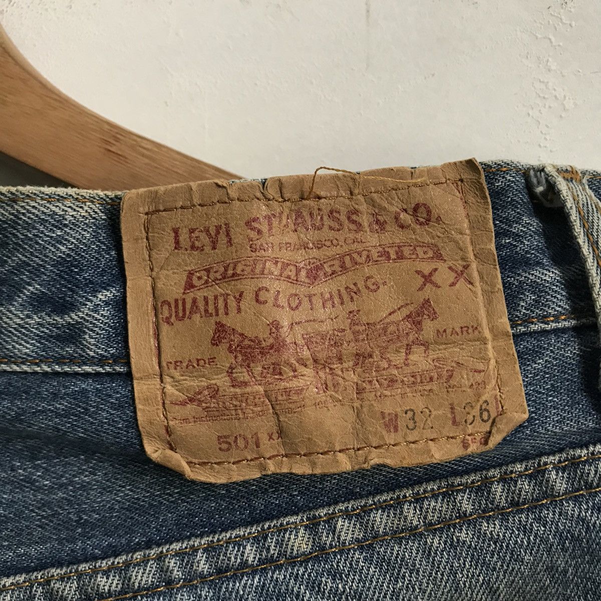 Levi's Levis 501xx Distressed Jeans Denim Size US 31 - 8 Thumbnail