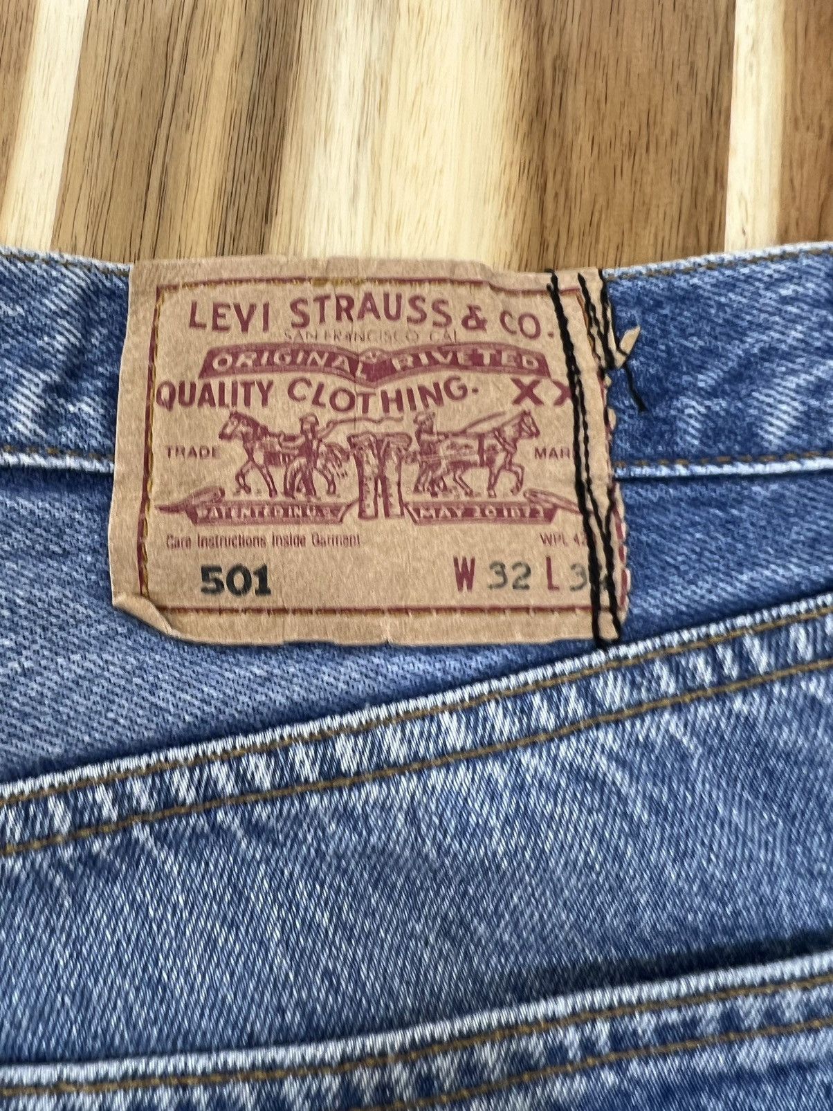 Levi's Levis 501 Button 273 Mickey Mouse Denim Jeans Size US 31 - 6 Thumbnail