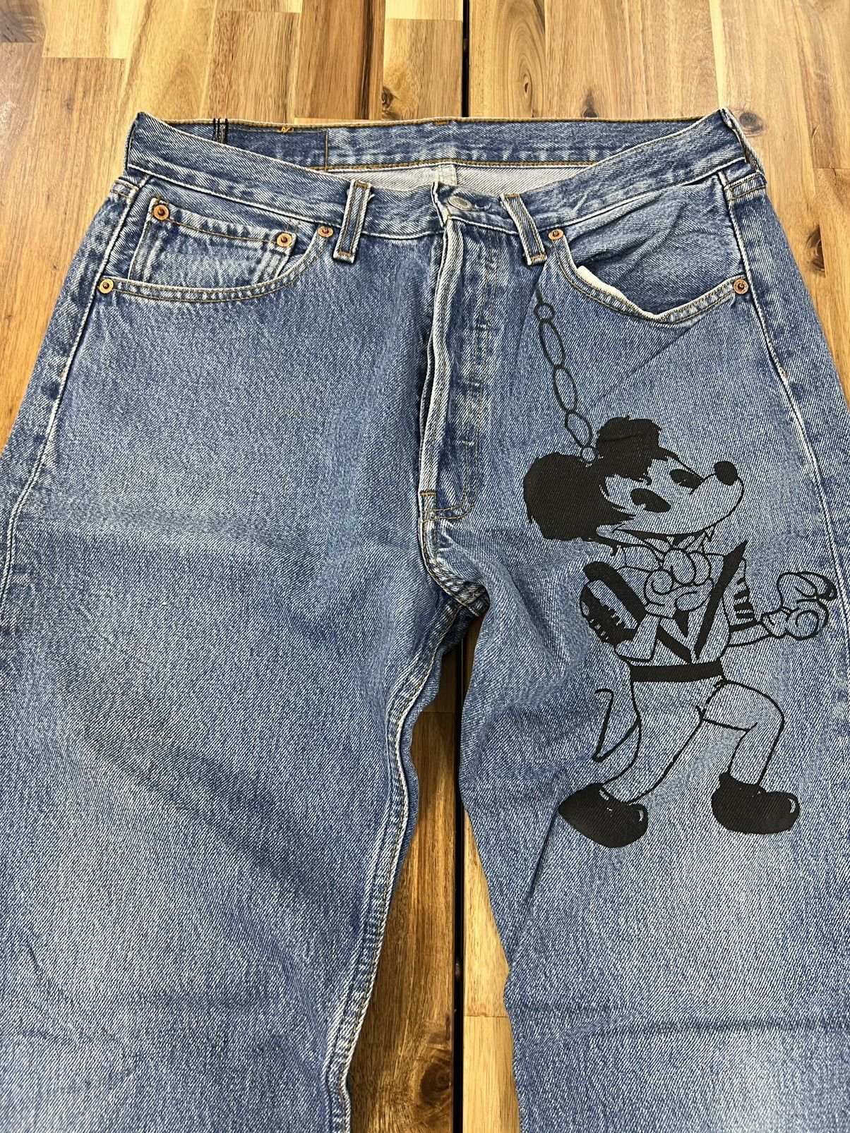 Levi's Levis 501 Button 273 Mickey Mouse Denim Jeans Size US 31 - 3 Thumbnail
