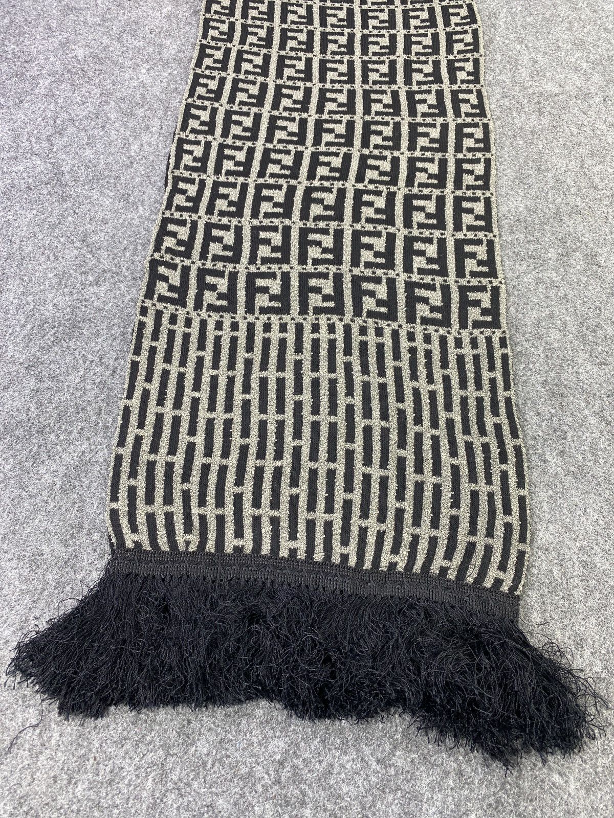 Fendi FENDI Scarf/Muffler/neckwear -T217 Size ONE SIZE - 4 Thumbnail