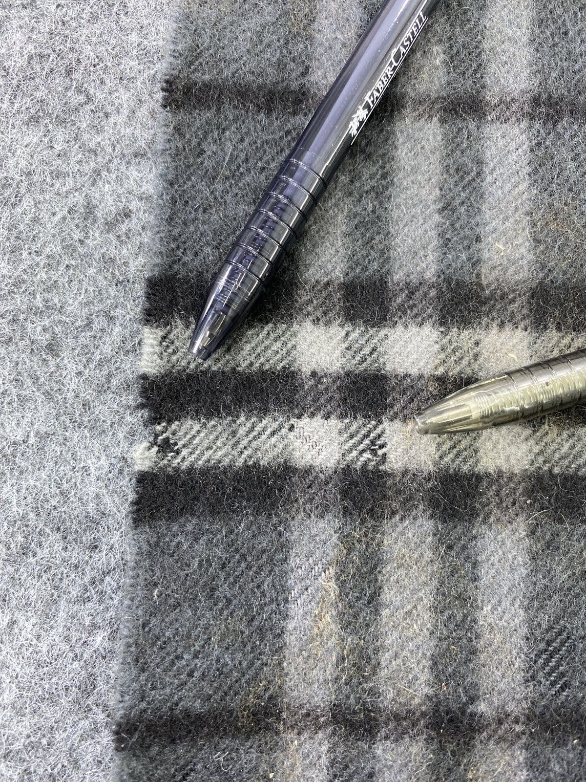 Burberry Vintage Burberry Scarf/Muffler -T114 Size ONE SIZE - 6 Thumbnail
