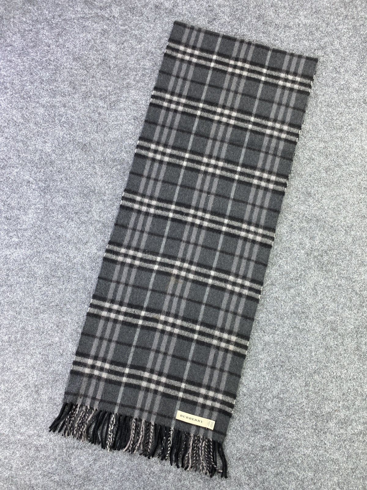 Burberry Vintage Burberry Scarf/Muffler -T114 Size ONE SIZE - 3 Thumbnail