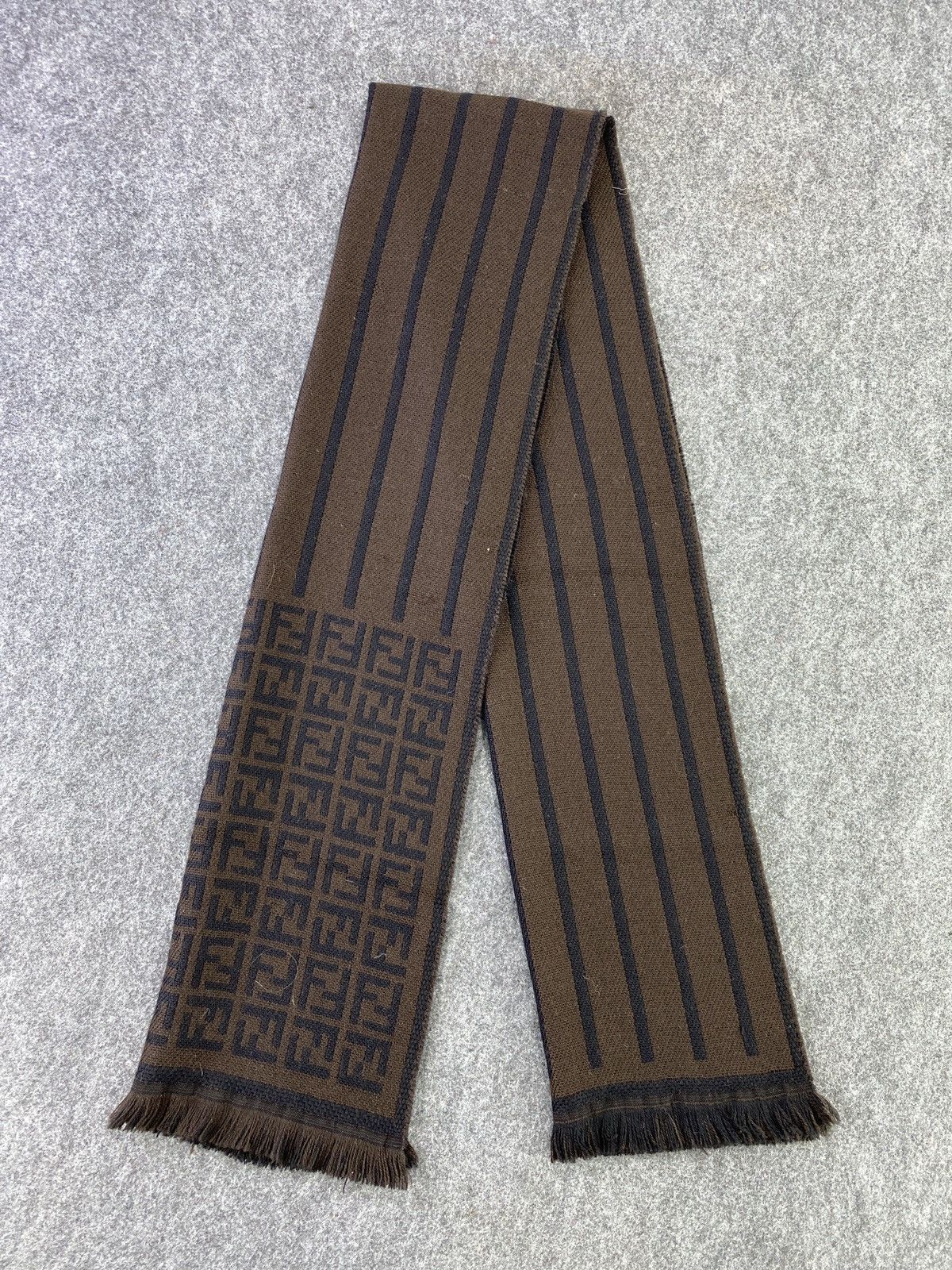 Fendi Fendi Scarf/Muffler/Neckwear -T227 Size ONE SIZE - 4 Thumbnail