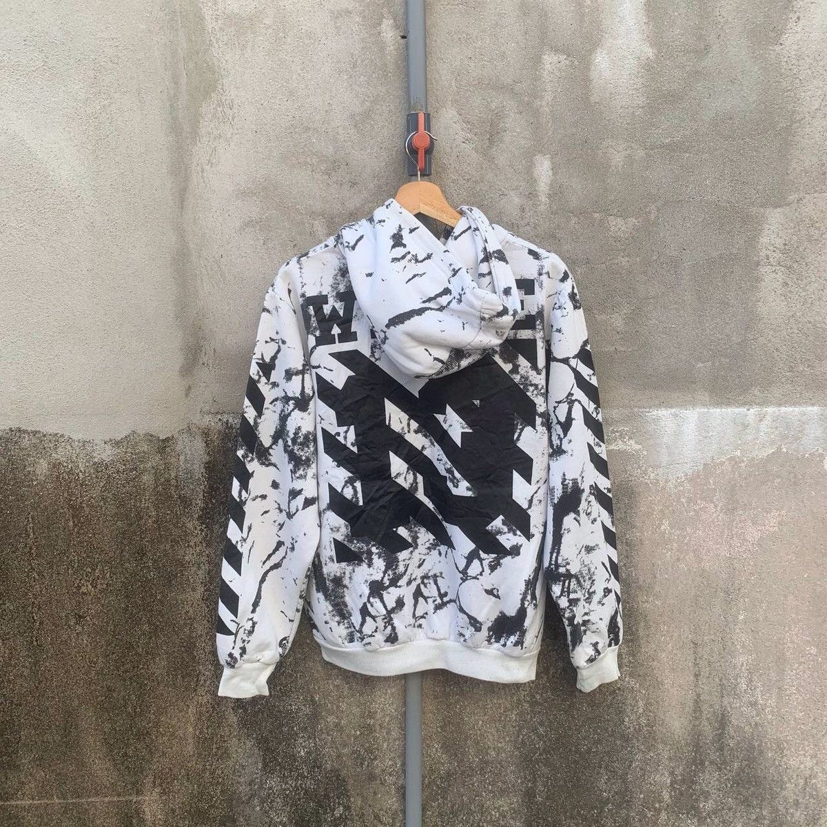 Other Like Off-White Design Pattern Pullover Unbranded Hooded Size US M / EU 48-50 / 2 - 9 Thumbnail