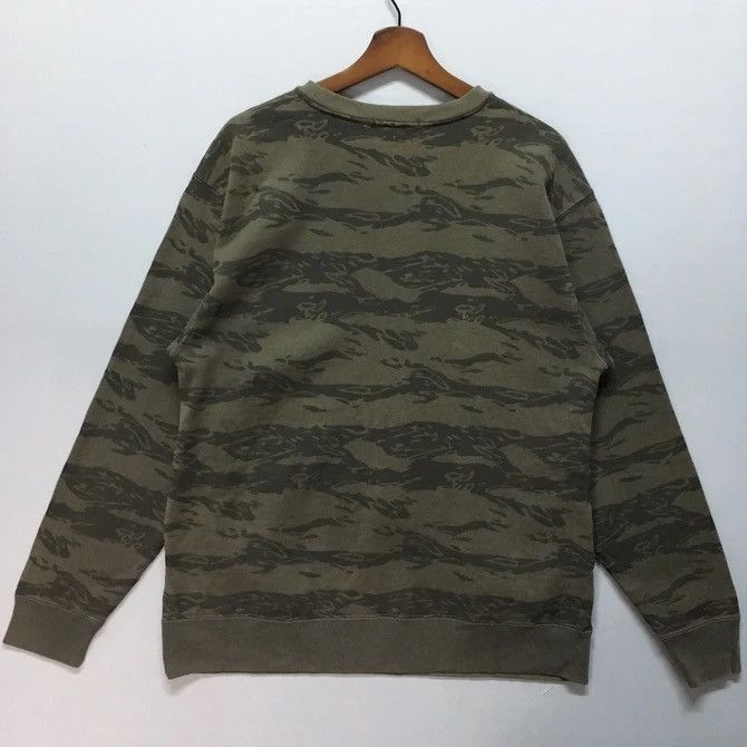 Vintage Crewneck Pullover Sweatshirt Nice Design Size US M / EU 48-50 / 2 - 6 Thumbnail