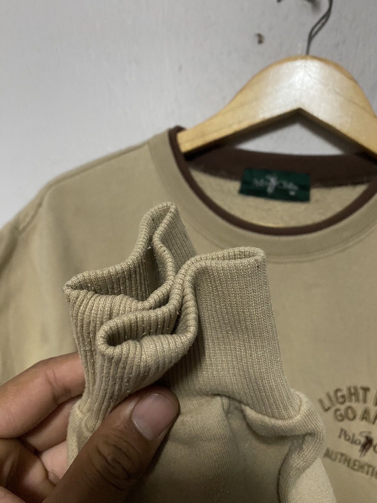 Beverly Hills Polo Club Vintage Polo Club Sweatshirt Khakis Colour Style Size US L / EU 52-54 / 3 - 5 Thumbnail