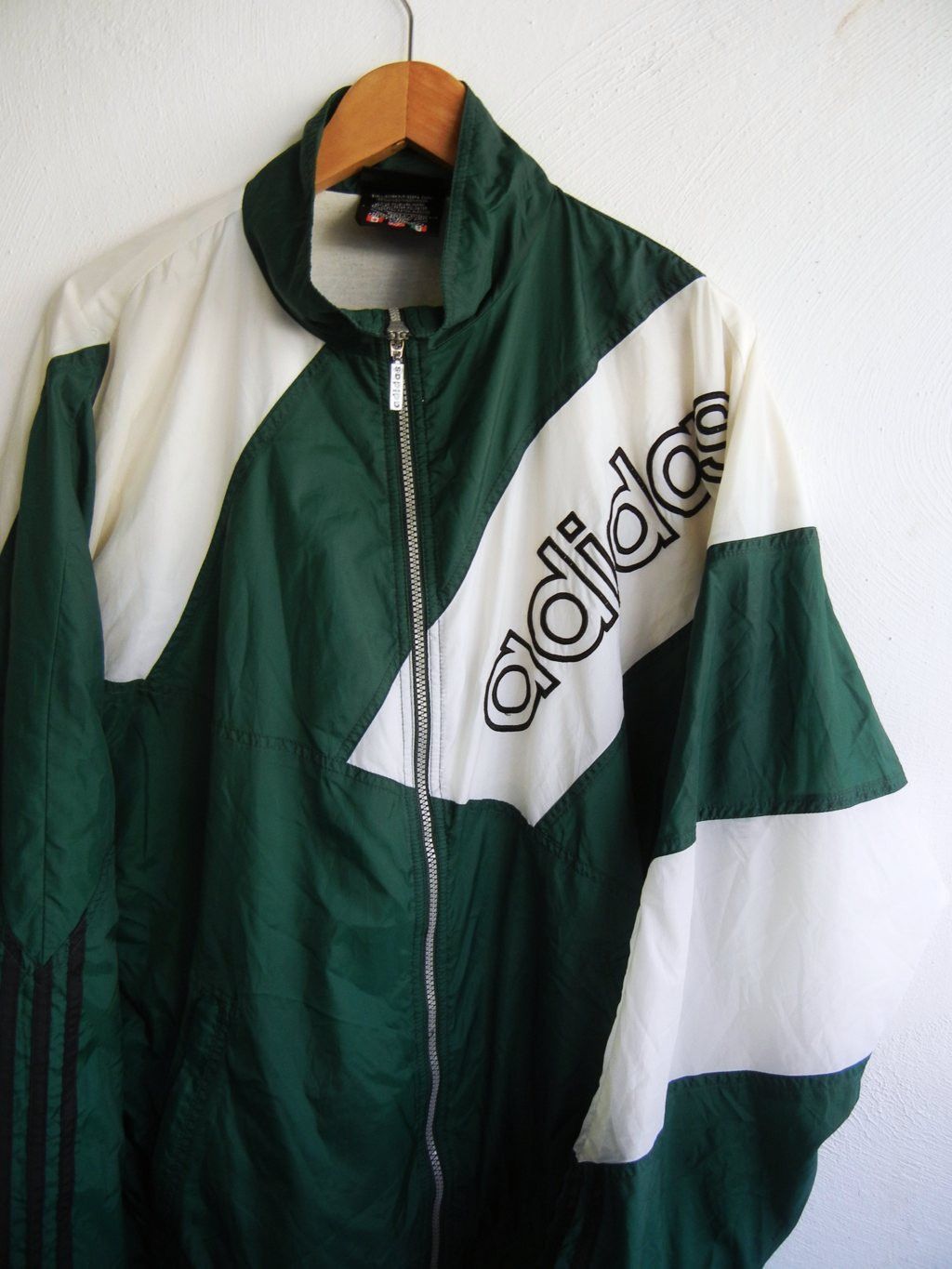90S ADIDAS 3 STRIPES LIGHT WINDBREAKER ADIDAS STREET WEAR LARGE
