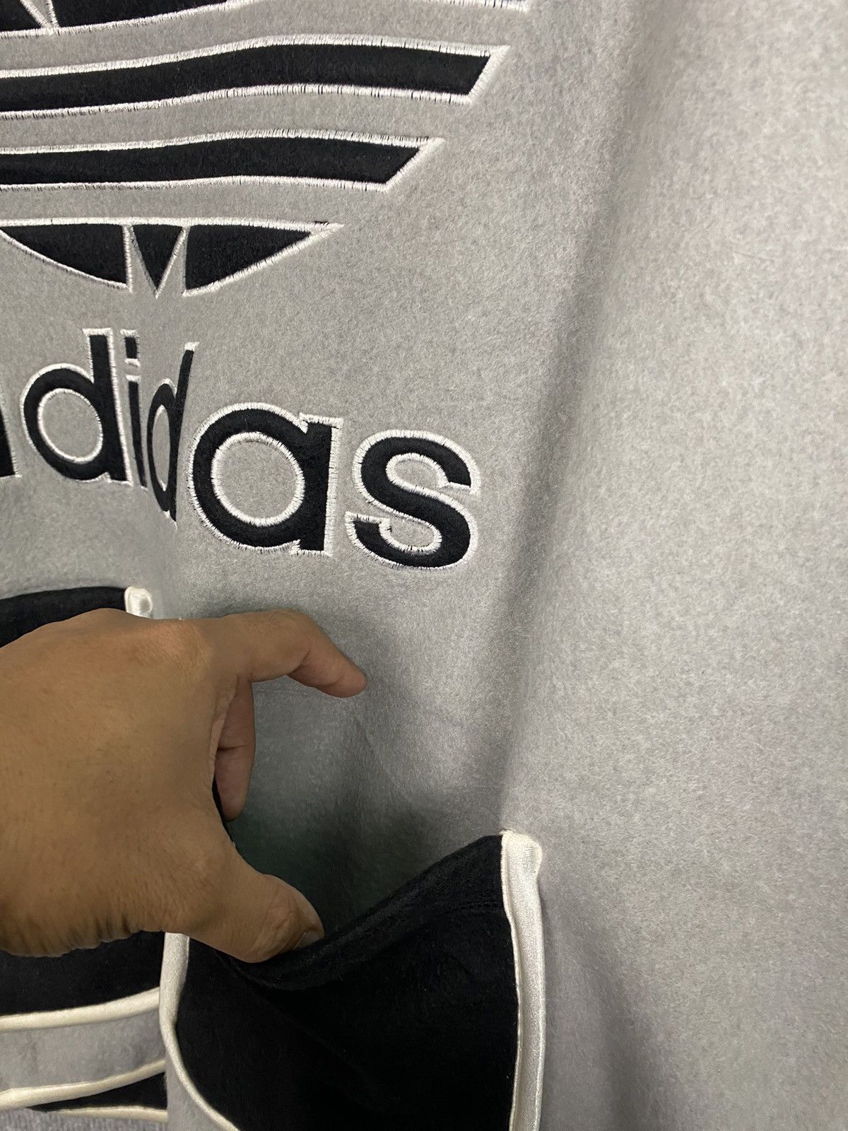 Adidas Vintage 90’s Adidas Sweatshirt Big Logo Design Size US M / EU 48-50 / 2 - 5 Thumbnail