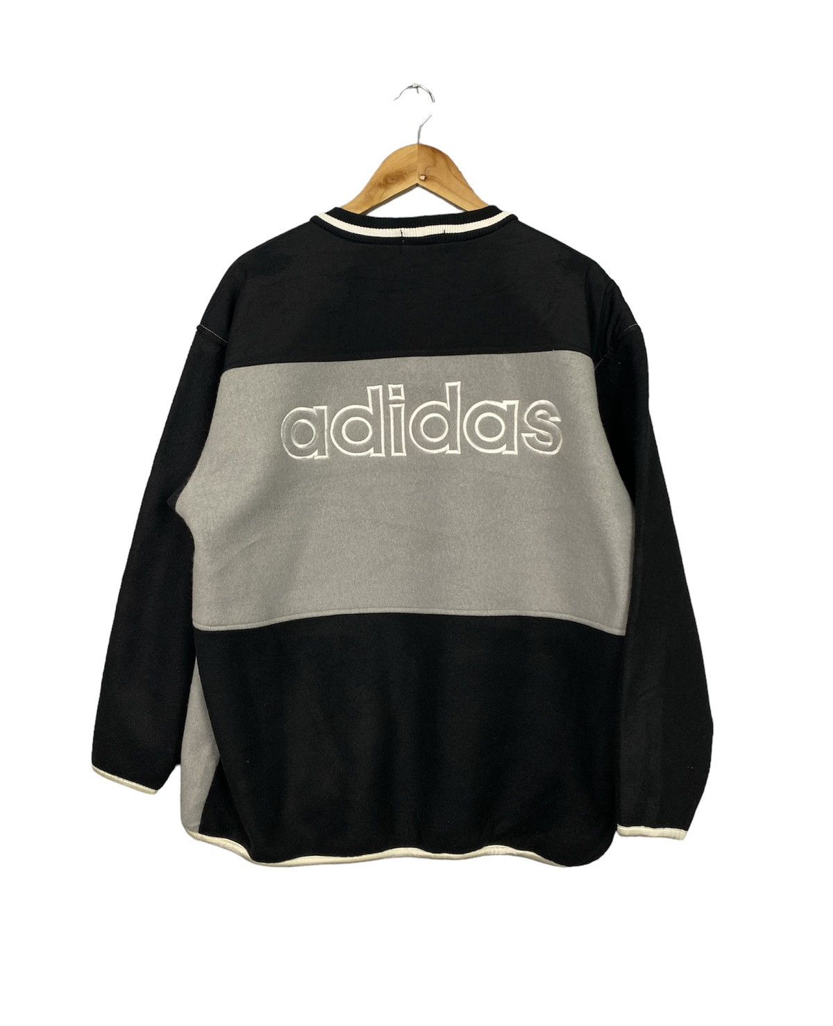 Adidas Vintage 90’s Adidas Sweatshirt Big Logo Design Size US M / EU 48-50 / 2 - 2 Thumbnail