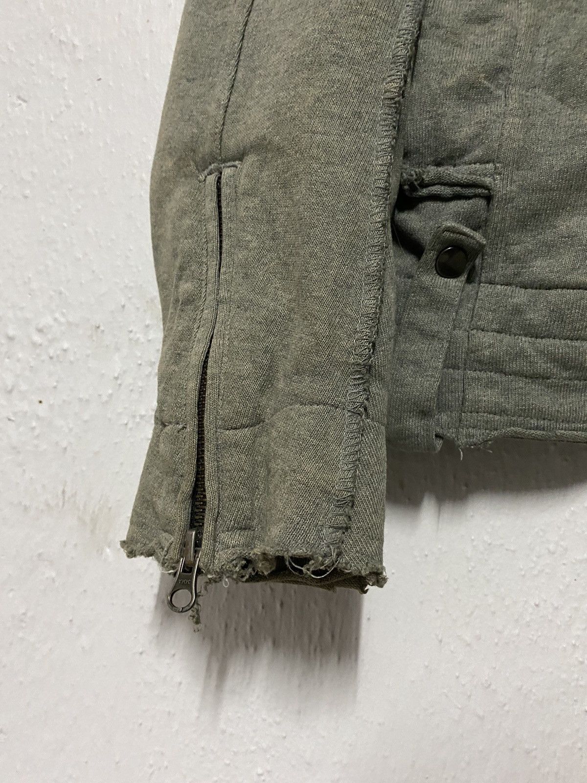 Japanese Brand Vintage Japanese Brand Millitary Jacket Zip Up With Patches Size US L / EU 52-54 / 3 - 6 Thumbnail