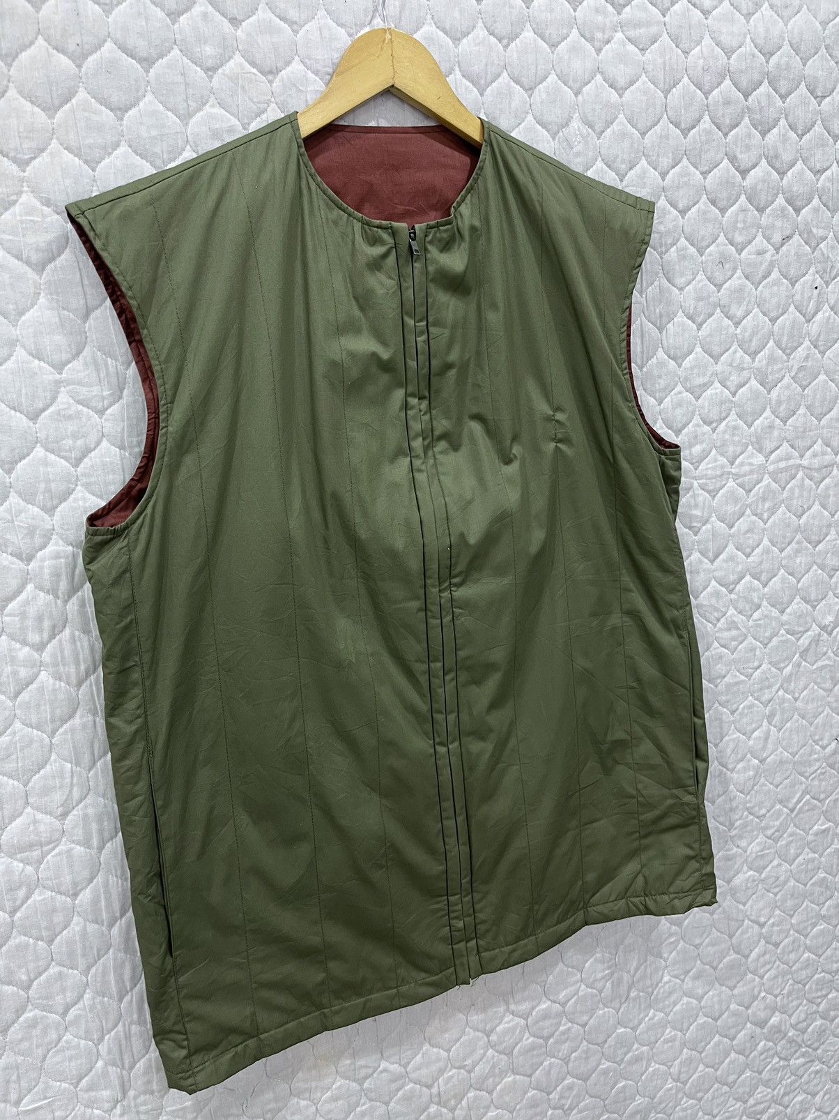 Sealup (Ee). VINTAGE SEALUP ZIPPER VEST (RIRI ZIPPER) Size US M / EU 48-50 / 2 - 4 Thumbnail