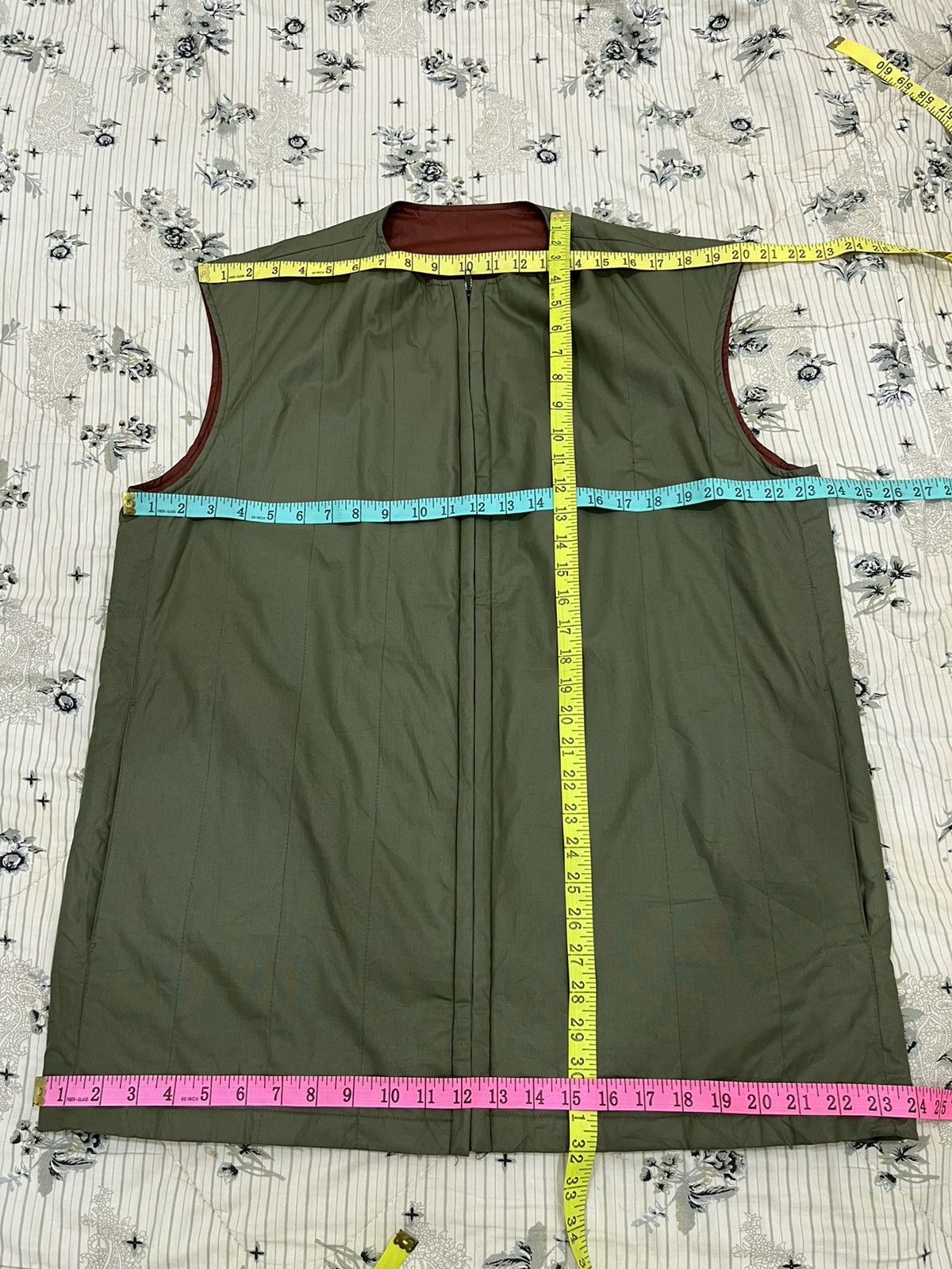 Sealup (Ee). VINTAGE SEALUP ZIPPER VEST (RIRI ZIPPER) Size US M / EU 48-50 / 2 - 9 Thumbnail