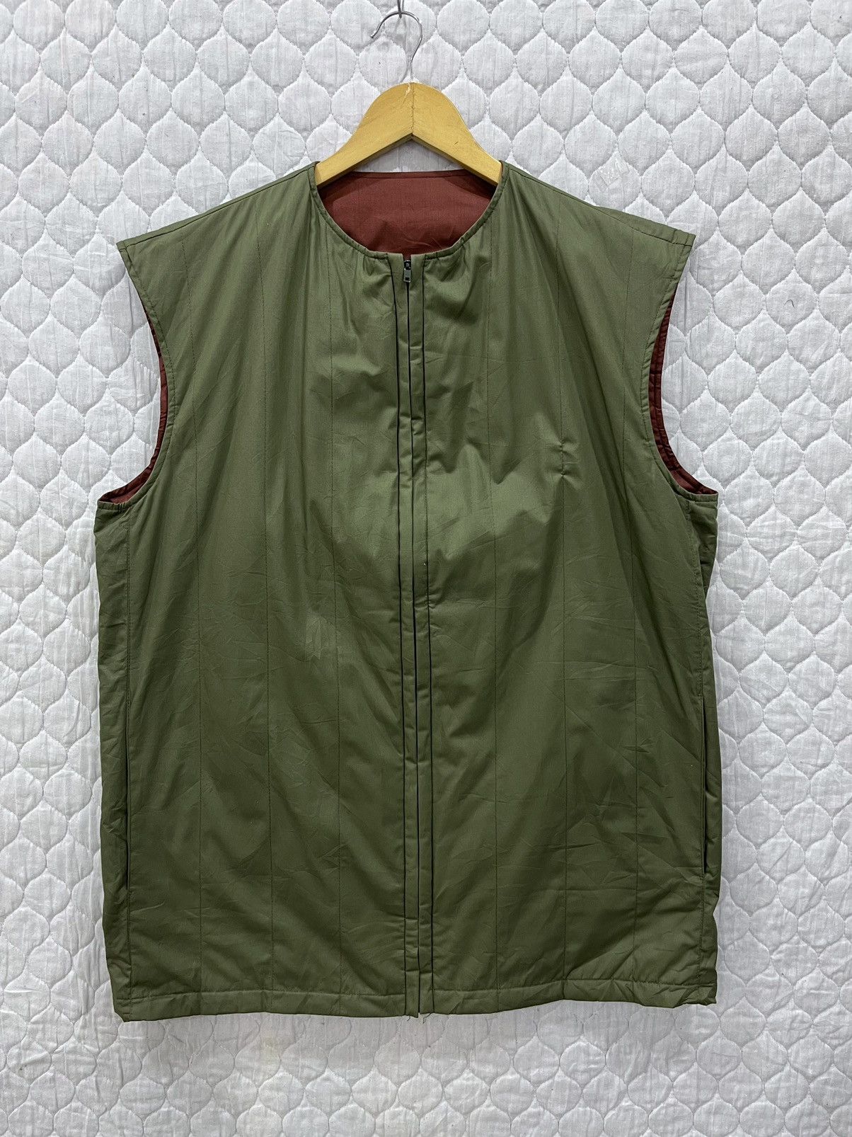 Sealup (Ee). VINTAGE SEALUP ZIPPER VEST (RIRI ZIPPER) Size US M / EU 48-50 / 2 - 2 Thumbnail