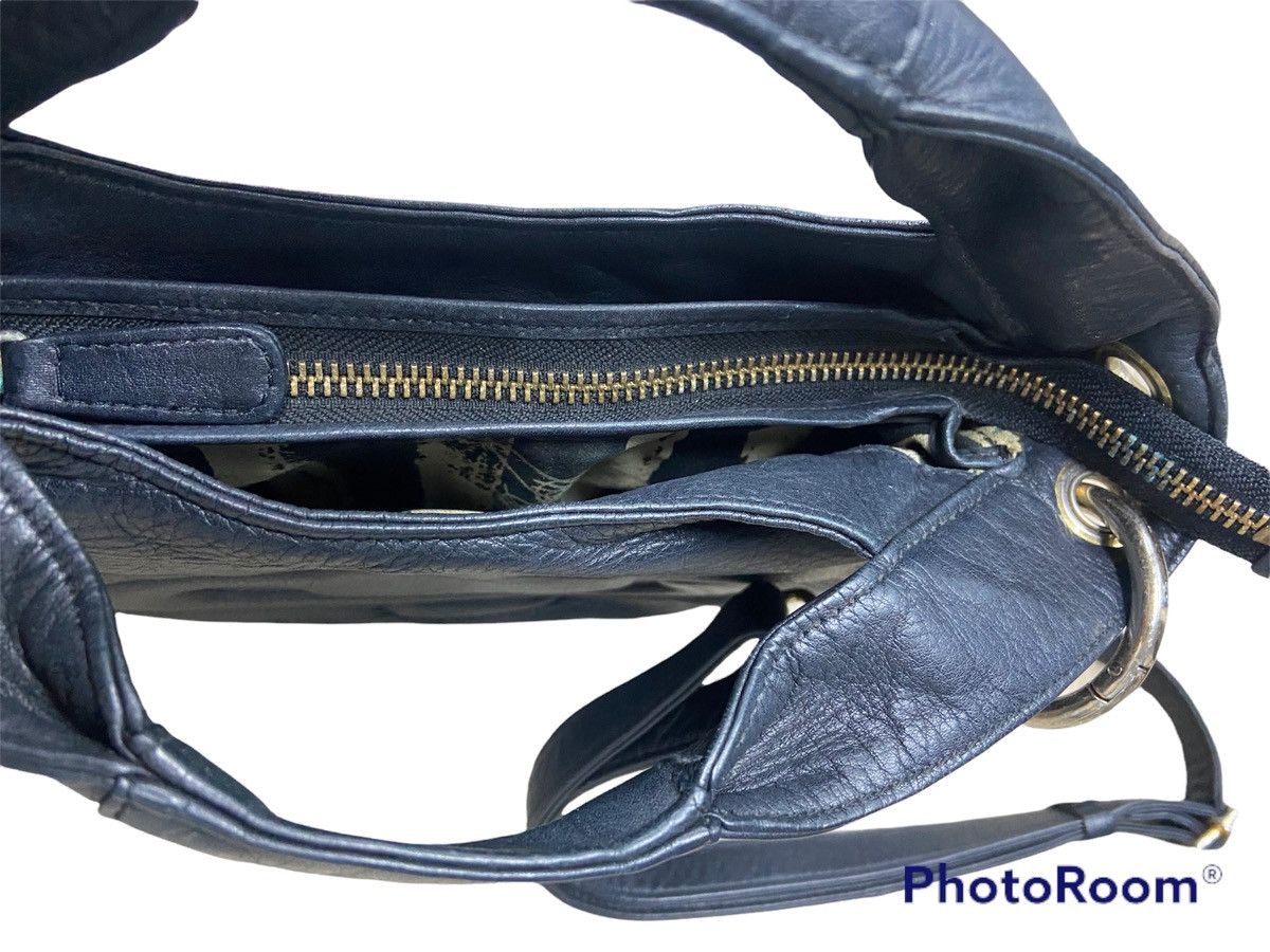 Vivienne Westwood Vivienne Westwood Embossed Logo Leather Bag Size ONE SIZE - 13 Thumbnail
