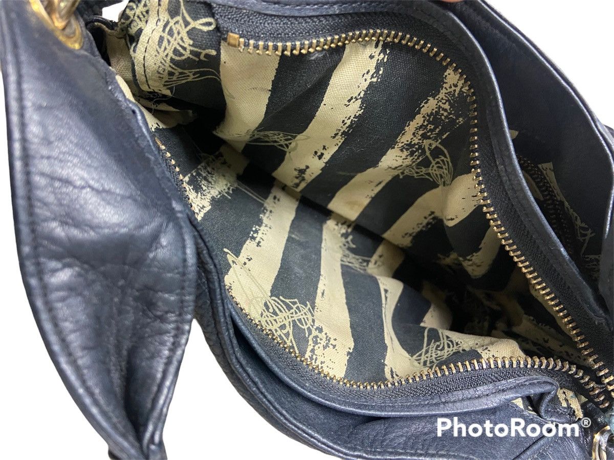 Vivienne Westwood Vivienne Westwood Embossed Logo Leather Bag Size ONE SIZE - 14 Thumbnail