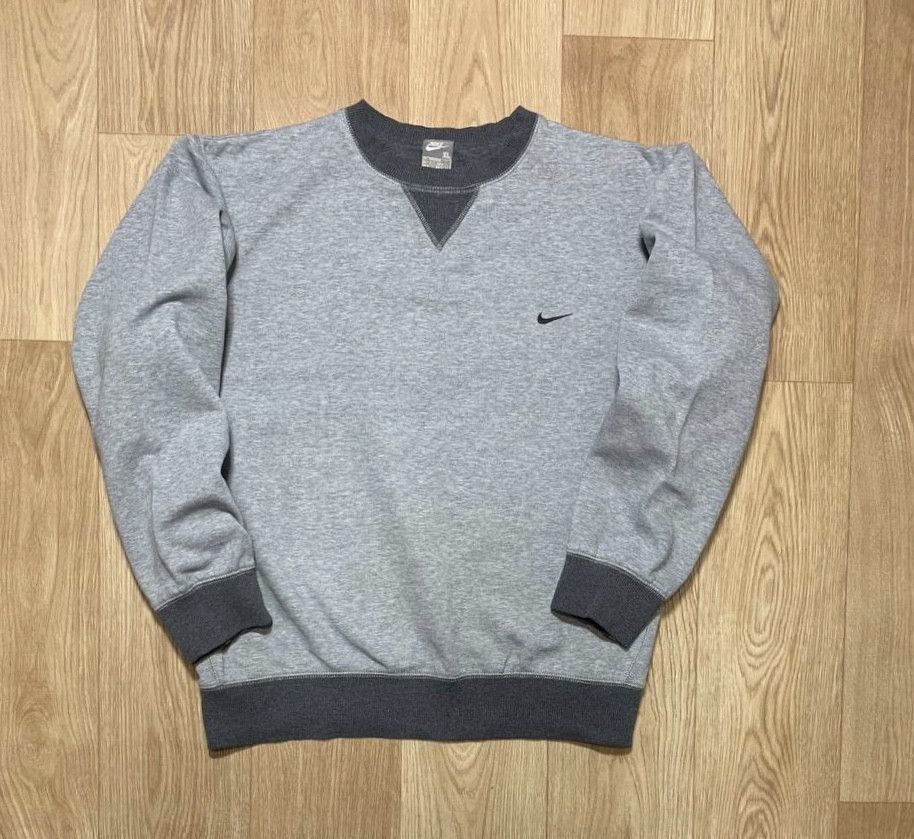 Nike × Vintage Vintage Nike Basic Swoosh Logo Pullover Sweatshirt Crewneck Size US XL / EU 56 / 4 - 1 Thumbnail