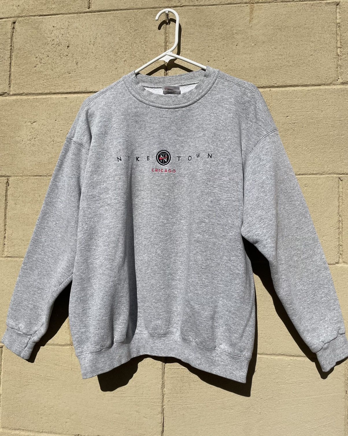 Vintage Niketown Chicago Sweatshirt Niketown Sweatshirt Nike