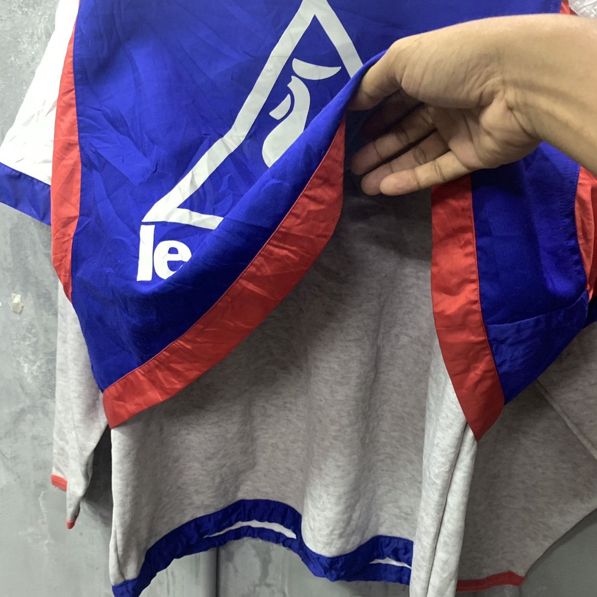 Le Coq Sportif Vintage 90s Le Coq Sportif Big logo Hoodie Sweatshirt Size US L / EU 52-54 / 3 - 9 Thumbnail