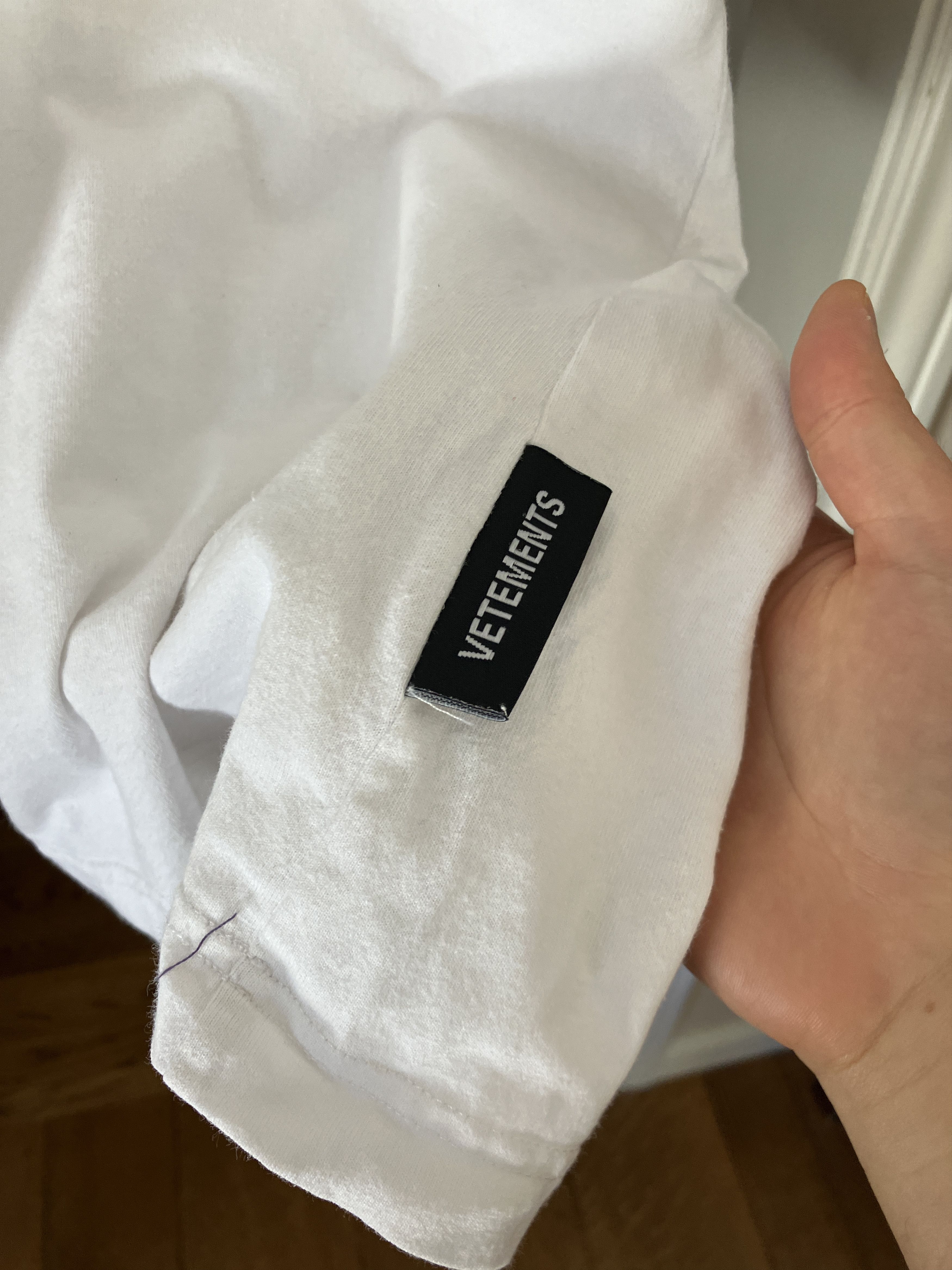 Vetements SS20 Dollar Oversized Longsleeve Tee Size US S / EU 44-46 / 1 - 8 Thumbnail