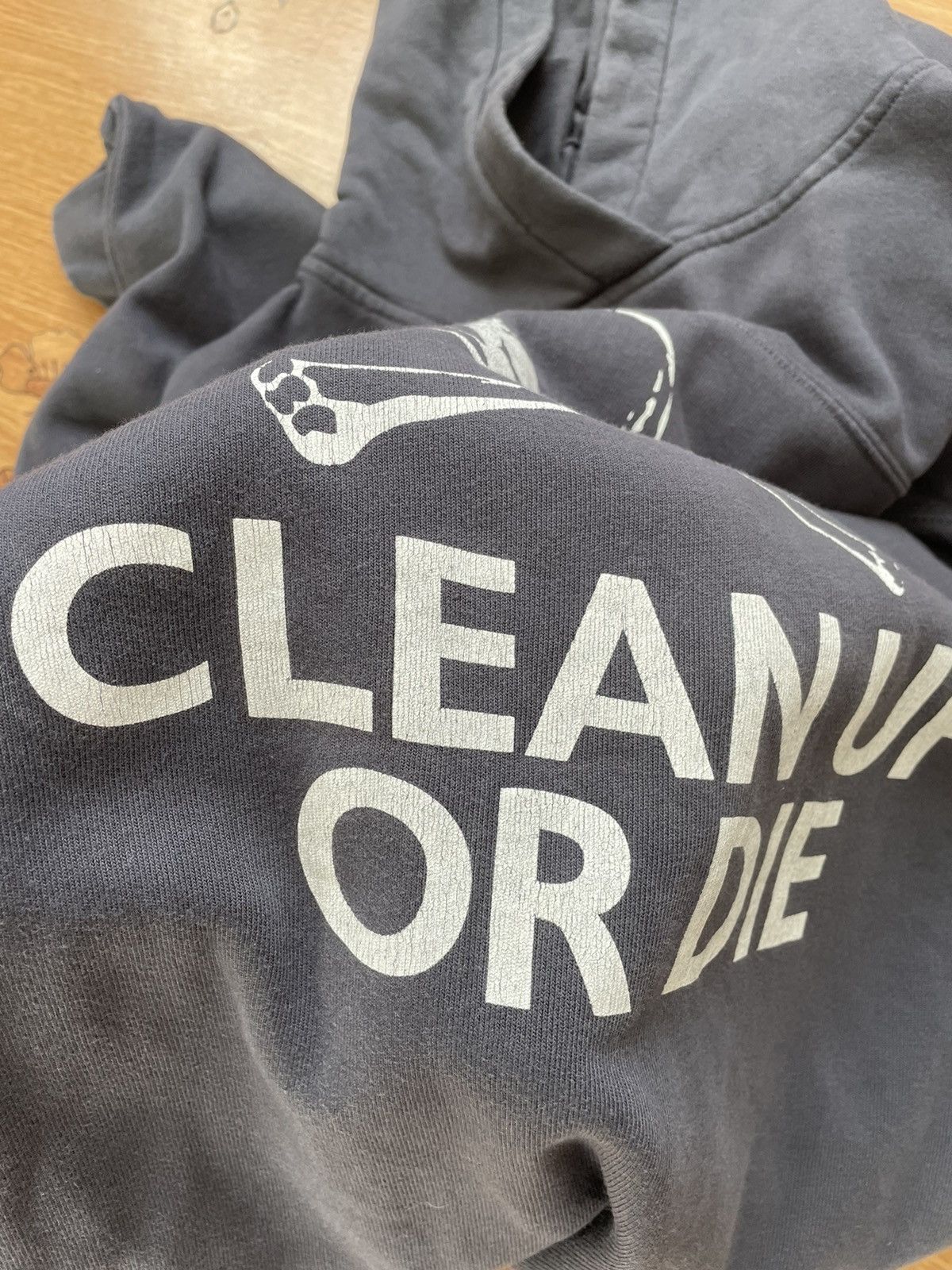 Katharine Hamnett London Katharine Hamnett Clean Up or Die Hoodie, vintage Size US S / EU 44-46 / 1 - 14 Thumbnail