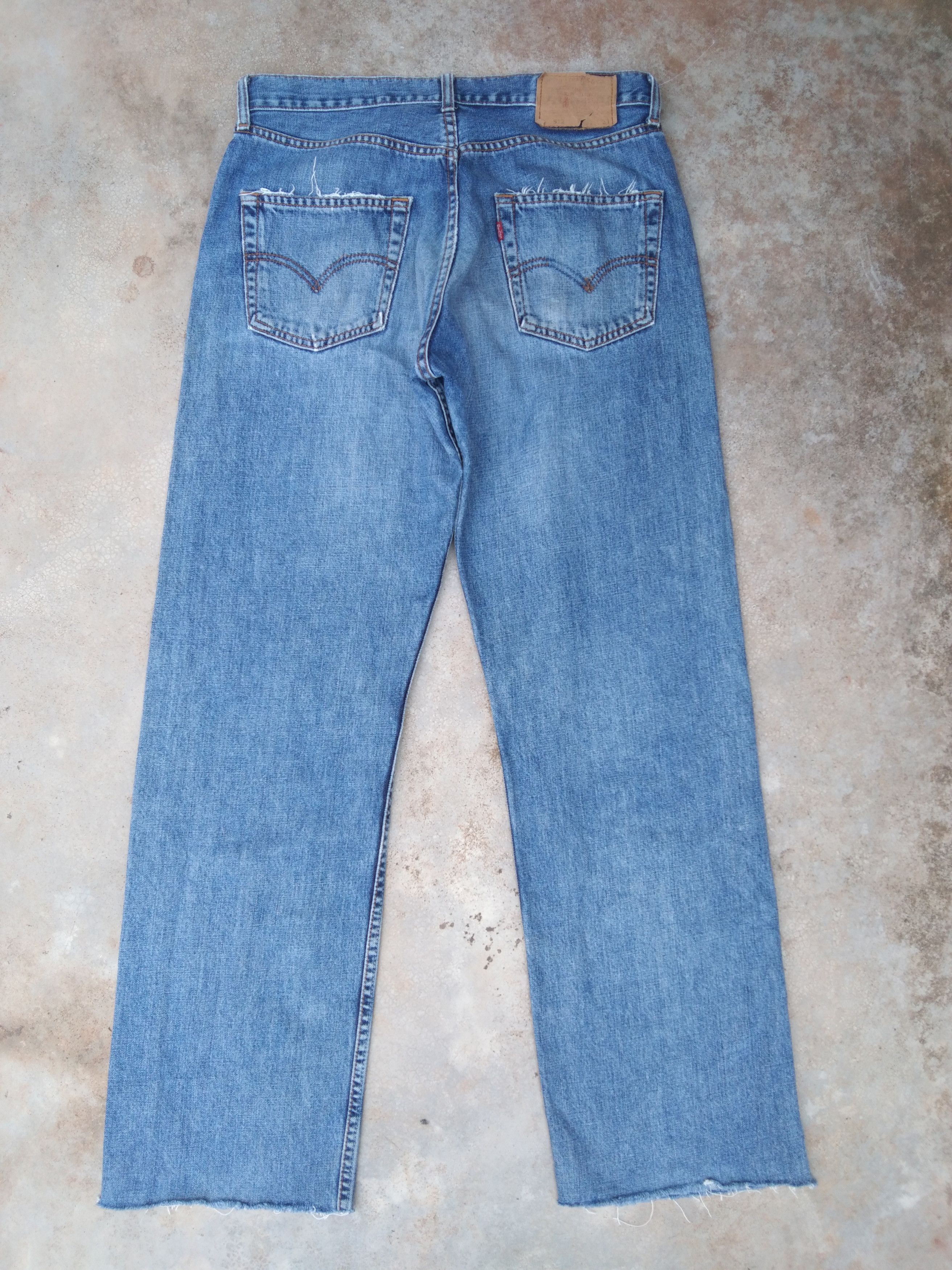 Levi's Vintage Levi's Jeans 512 Straight Leg 33x32 Size US 33 - 2 Thumbnail