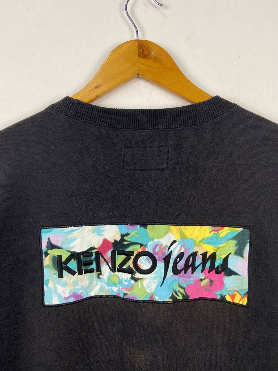 Kenzo × Vintage Vintage Kenzo Jeans Sweatshirt Sweater Faded Black Size M / US 6-8 / IT 42-44 - 10 Thumbnail