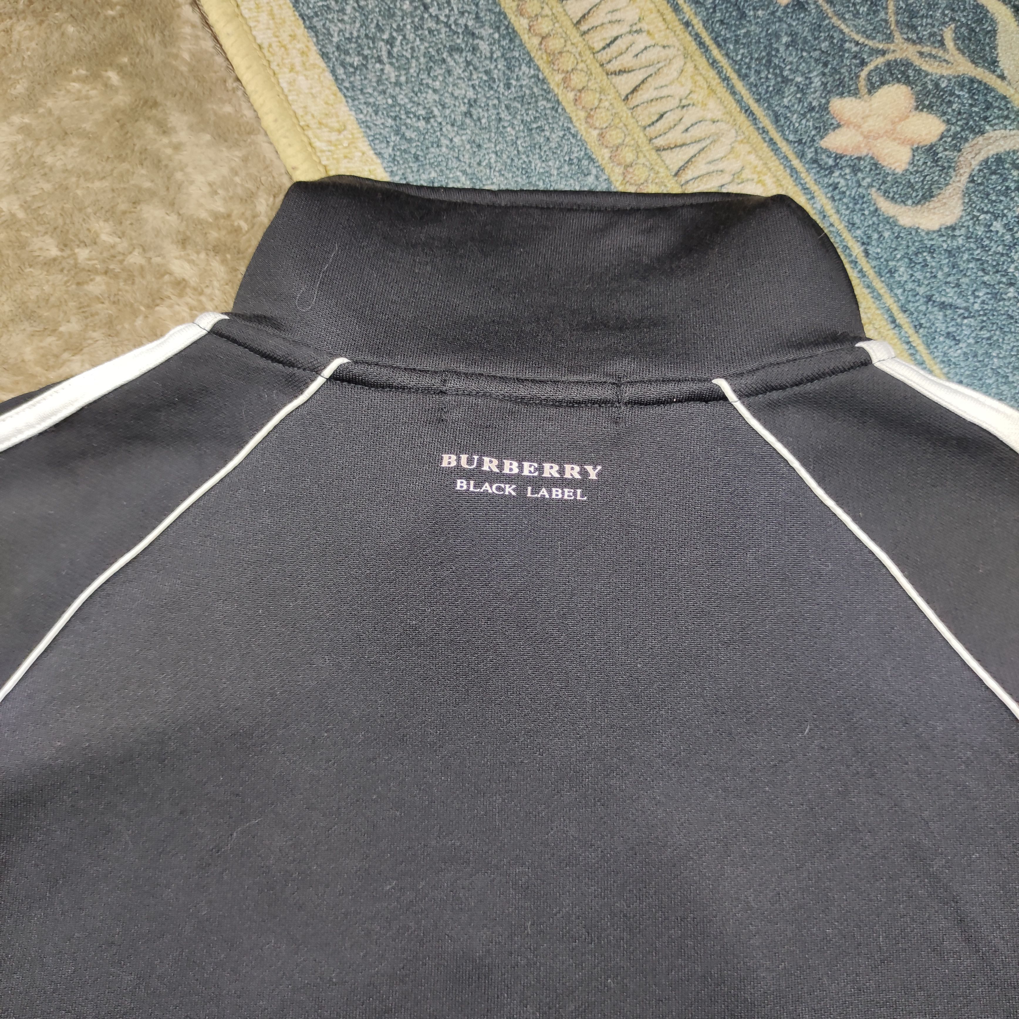 Burberry A33 Burberry black label tracktop jacket Size US M / EU 48-50 / 2 - 16 Thumbnail