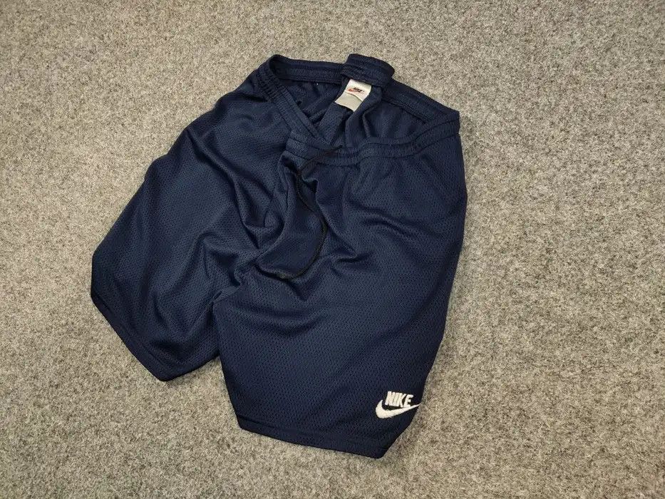 Nike 🌌Vintage Nike Shorts Blue Logo swoosh casual Y2K Streetwear Size US 36 / EU 52 - 3 Thumbnail