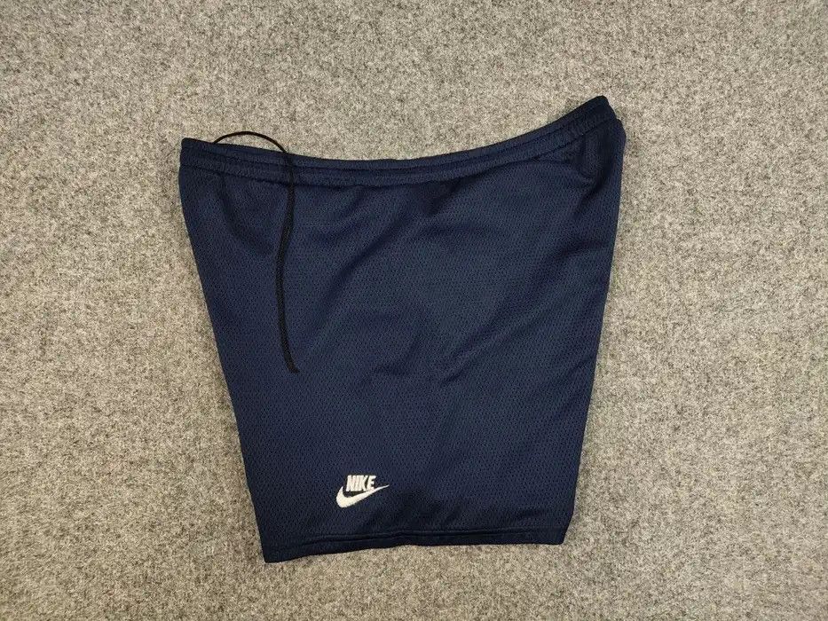 Nike 🌌Vintage Nike Shorts Blue Logo swoosh casual Y2K Streetwear Size US 36 / EU 52 - 1 Thumbnail