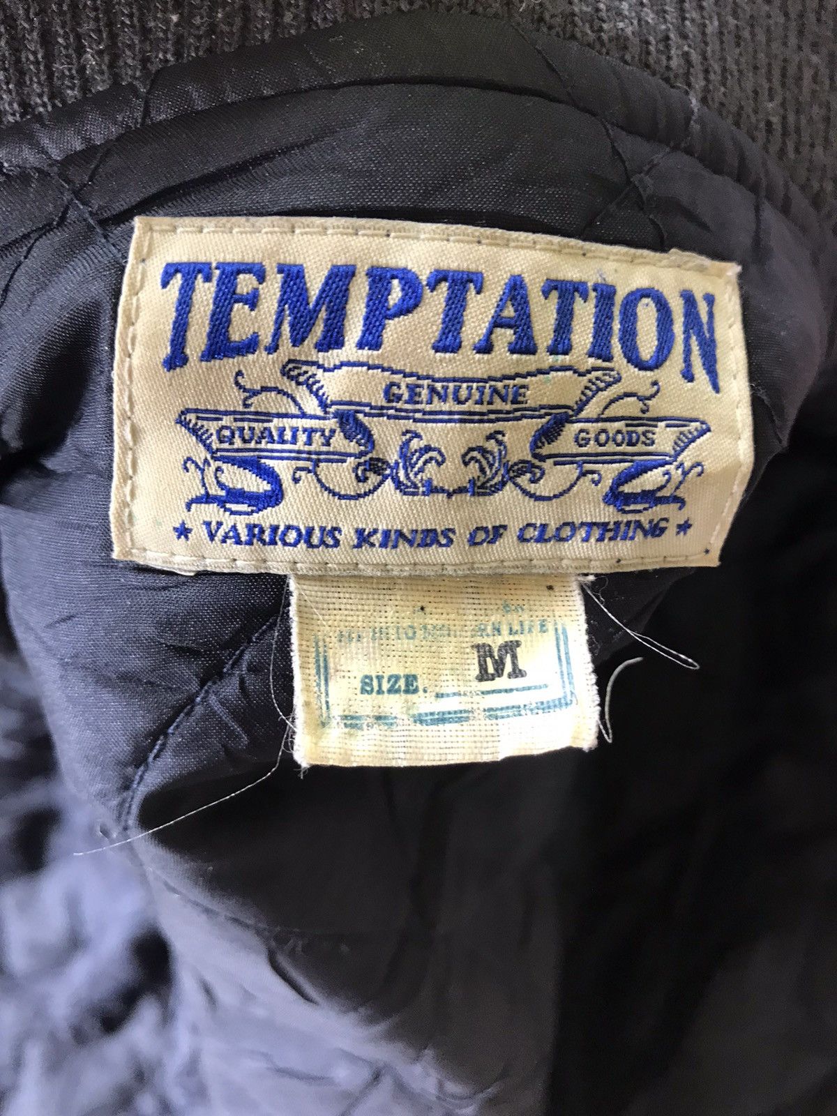 Vintage Temptation Quilted x BOMBER JACKET. (GJ34 ) Size US S / EU 44-46 / 1 - 3 Thumbnail
