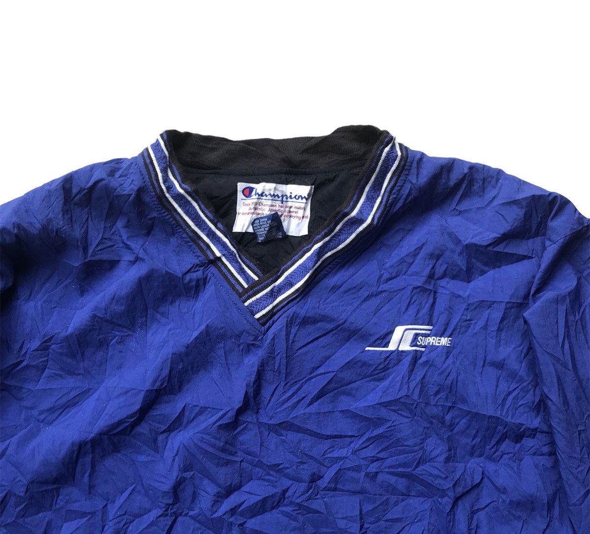 Champion Vintage Champion Supreme V Neck Sweatshirt Size US XL / EU 56 / 4 - 1 Thumbnail
