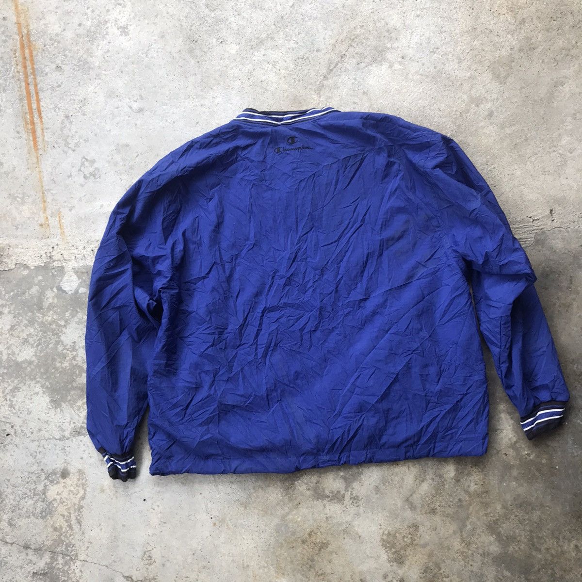 Champion Vintage Champion Supreme V Neck Sweatshirt Size US XL / EU 56 / 4 - 7 Thumbnail