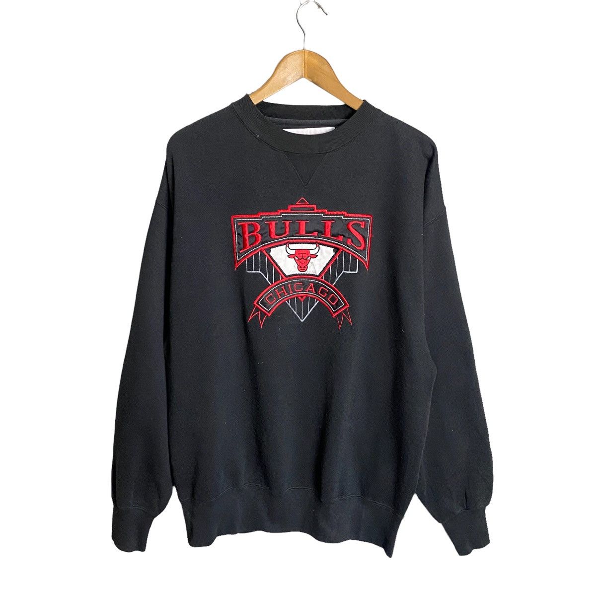 NBA Chicago Bulls Vintage 90s embroidery logo Size US L / EU 52-54 / 3 - 1 Thumbnail