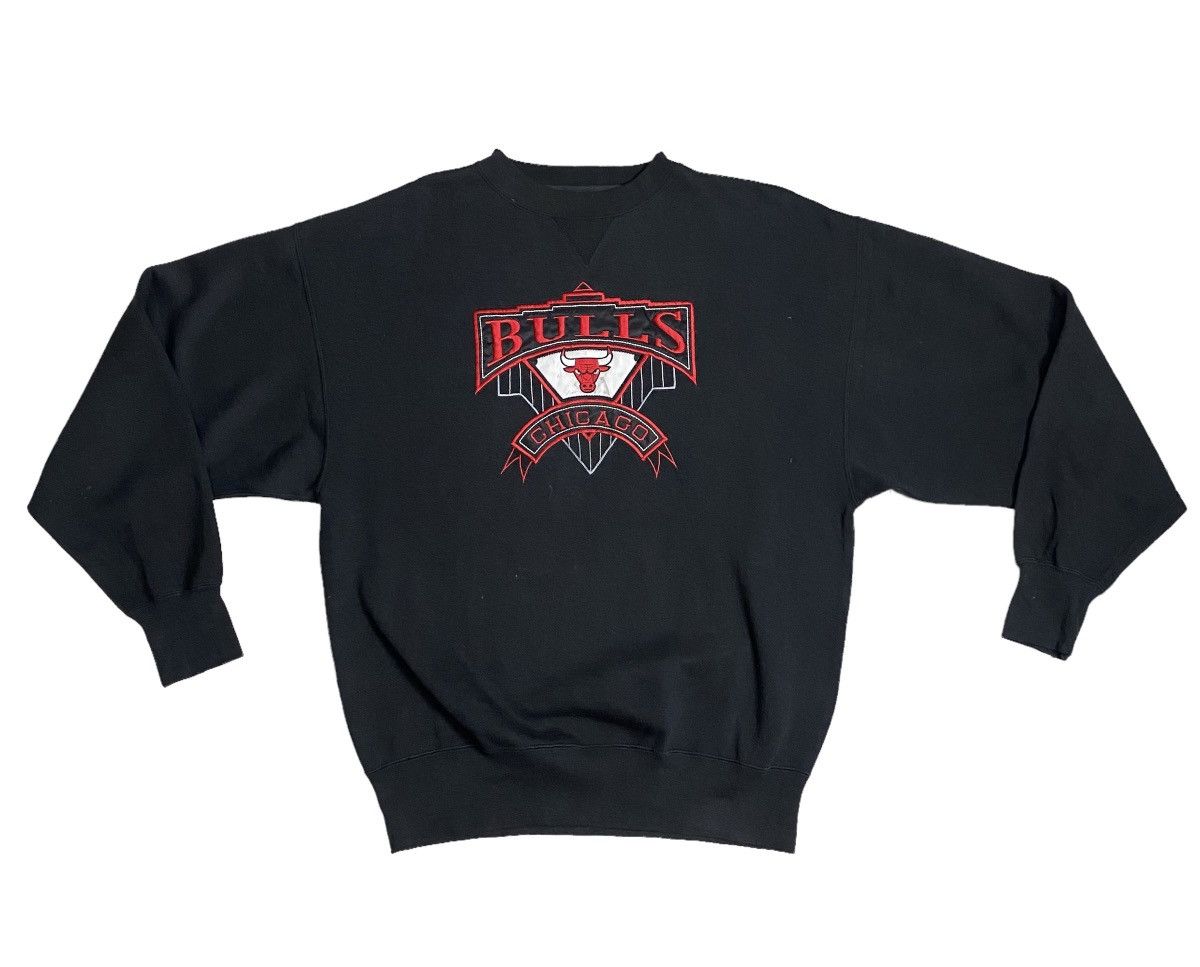 NBA Chicago Bulls Vintage 90s embroidery logo Size US L / EU 52-54 / 3 - 5 Thumbnail