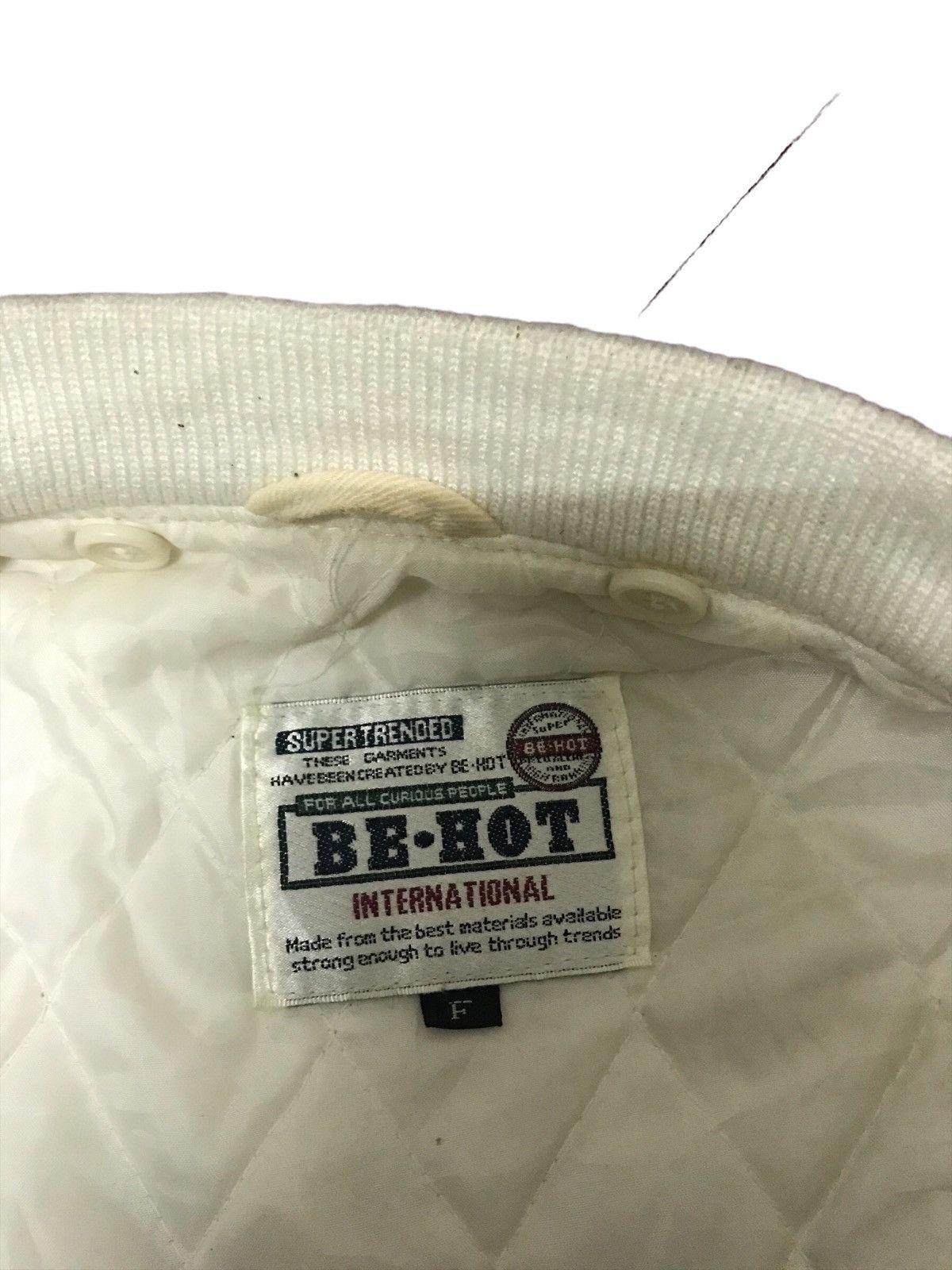 VINTAGE BOMBERS BE-HOT PERLE GRAND BONHEUR INTERNATIONAL