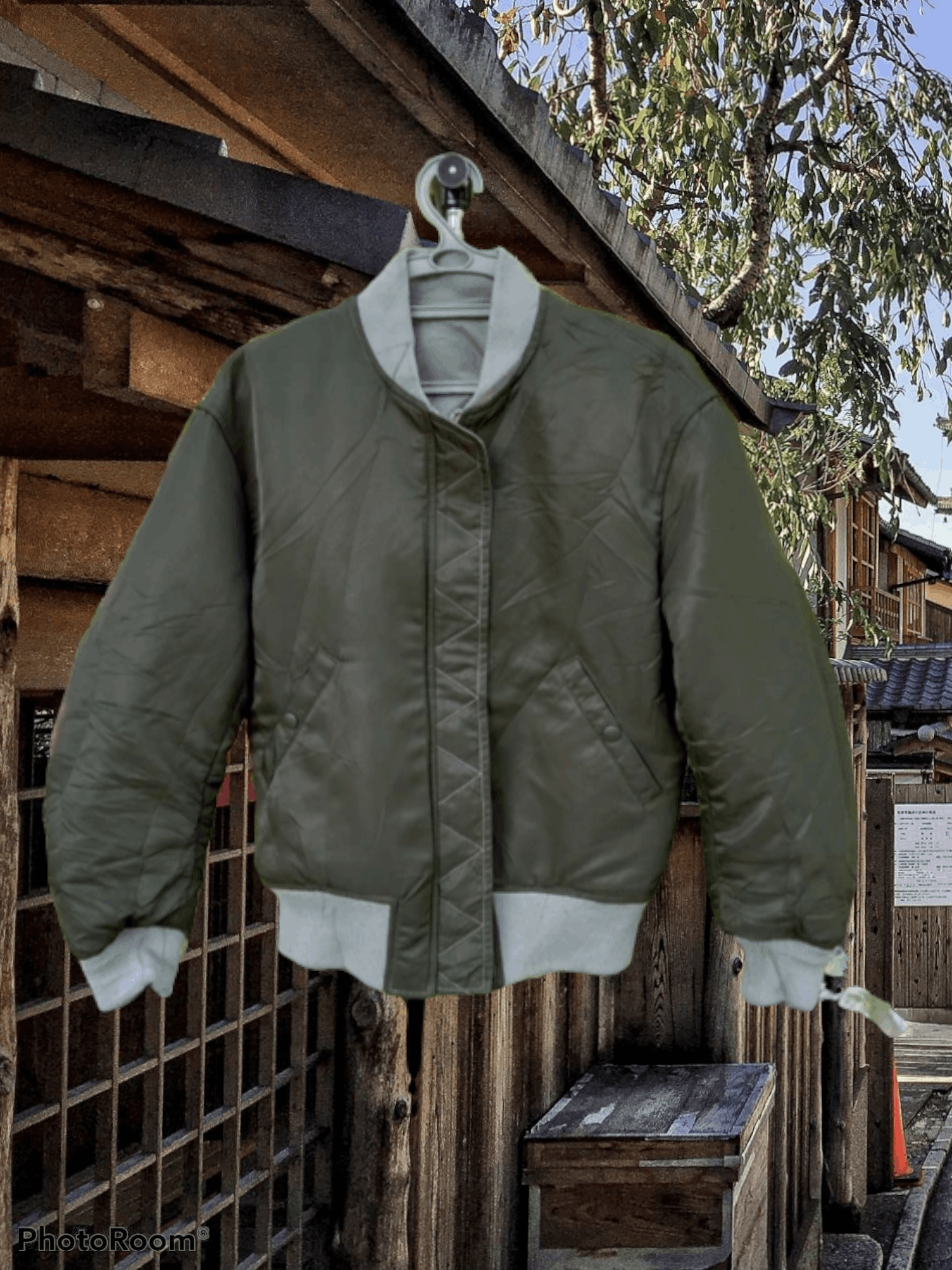 Lemaire × Uniqlo UNIQLO X LEMAIRE REVERSIBLE BOMBER JACKET Size US M / EU 48-50 / 2 - 2 Thumbnail
