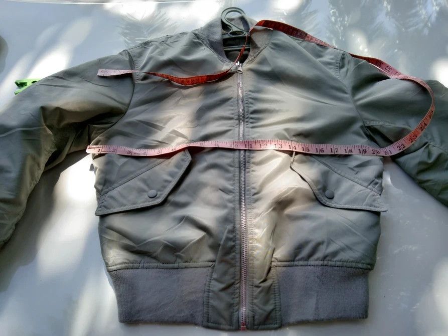 Lemaire × Uniqlo UNIQLO X LEMAIRE REVERSIBLE BOMBER JACKET Size US M / EU 48-50 / 2 - 9 Thumbnail