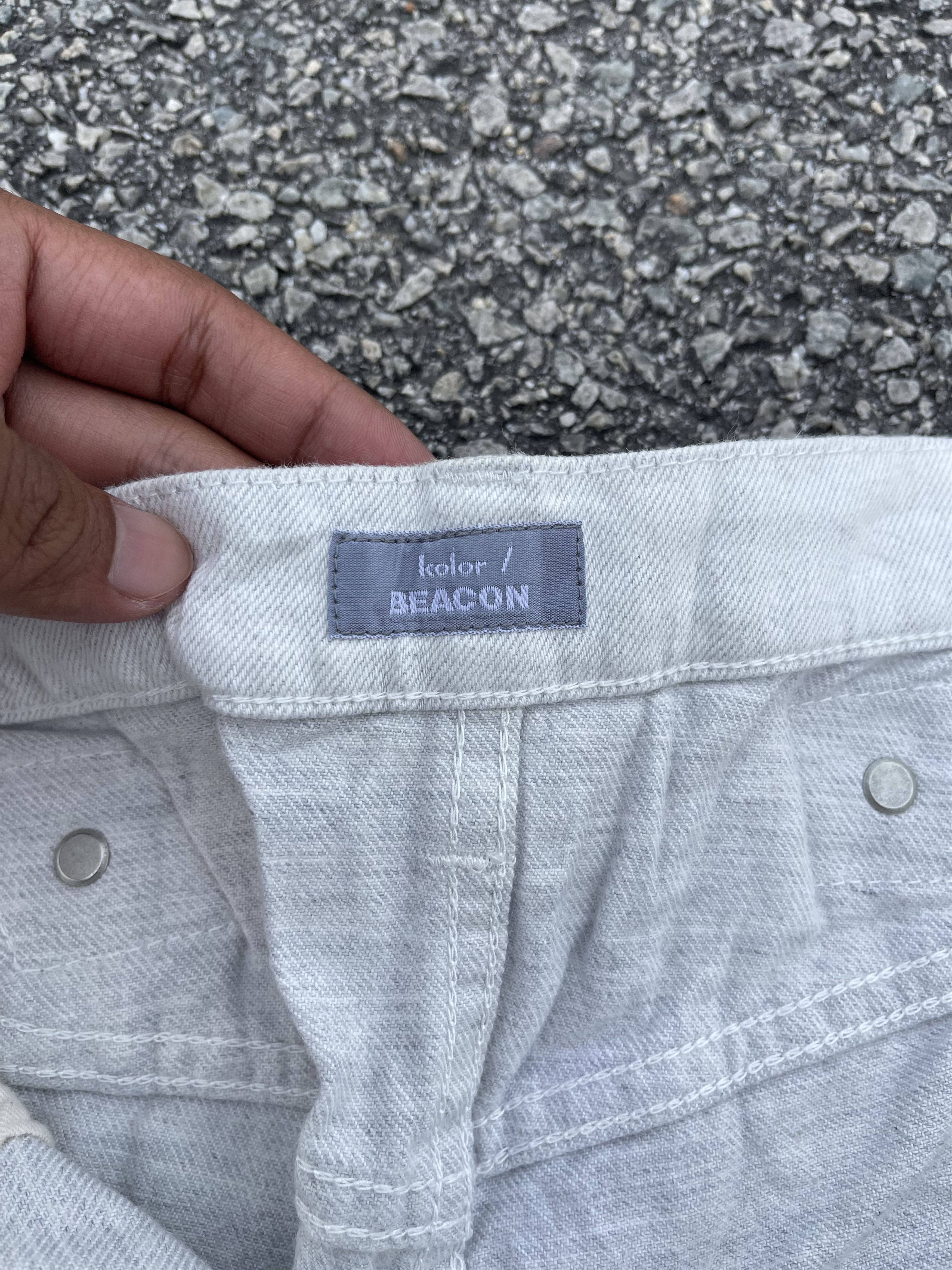 Kolor × Sacai White Denim Kolor Back Buckle Cinch Size US 30 / EU 46 - 7 Thumbnail